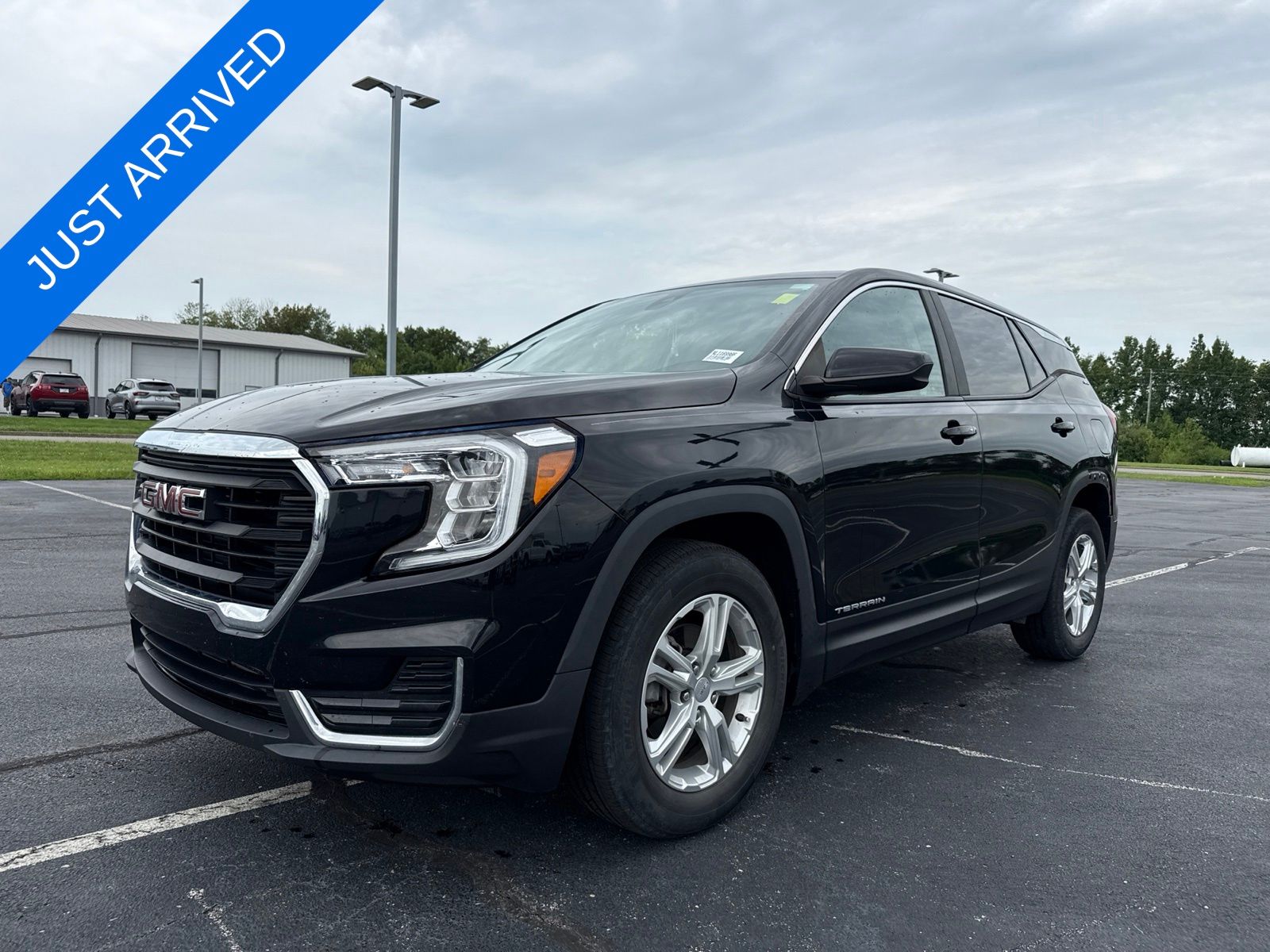 2022 GMC Terrain image 1