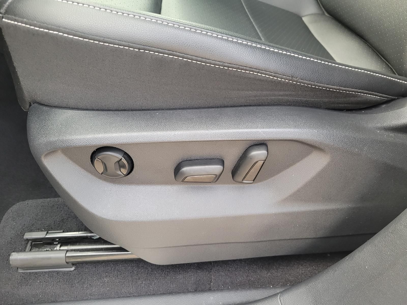 used 2021 Volkswagen Atlas car, priced at $22,400