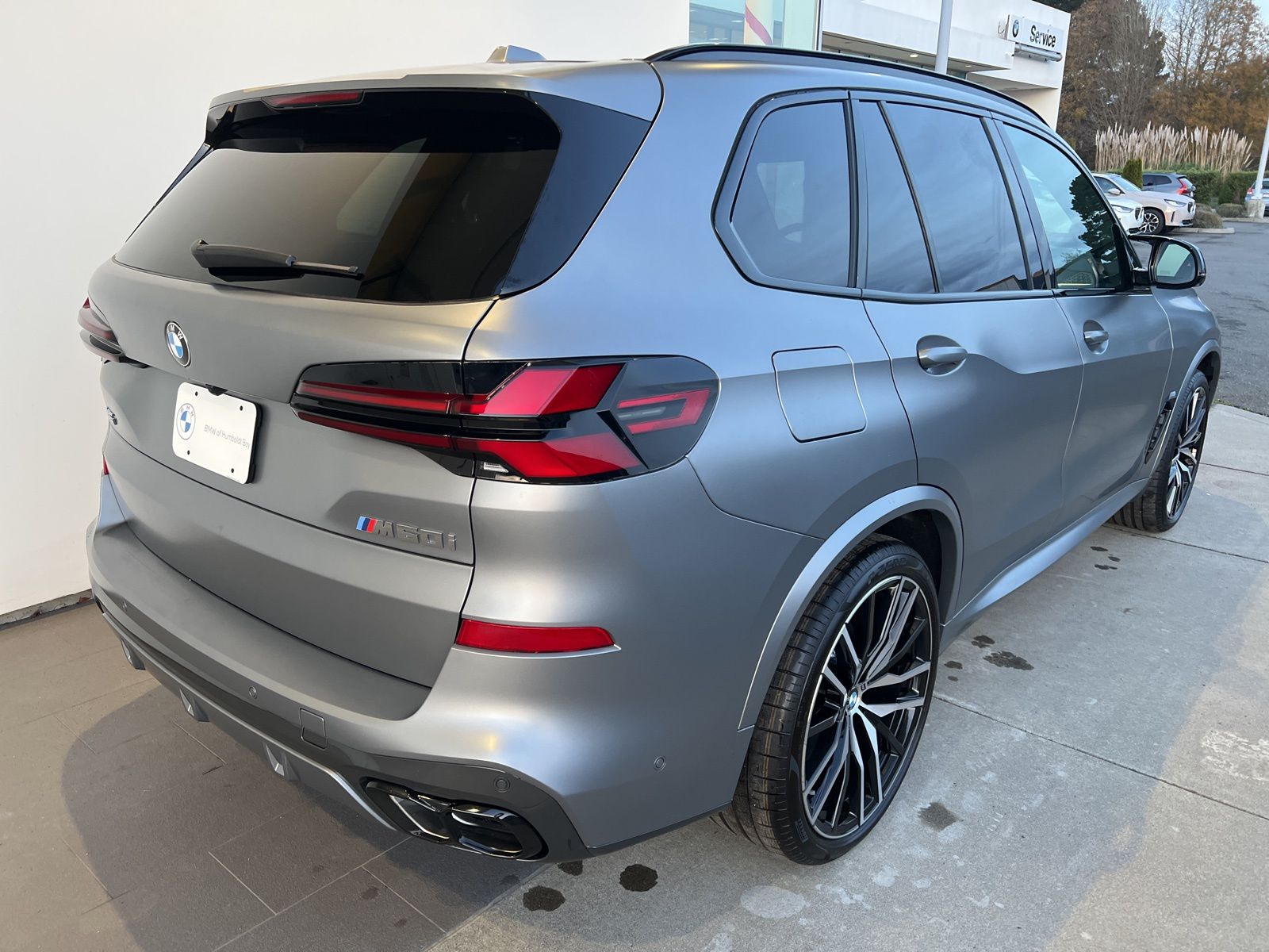 New 2026 Gray BMW M60i image 5