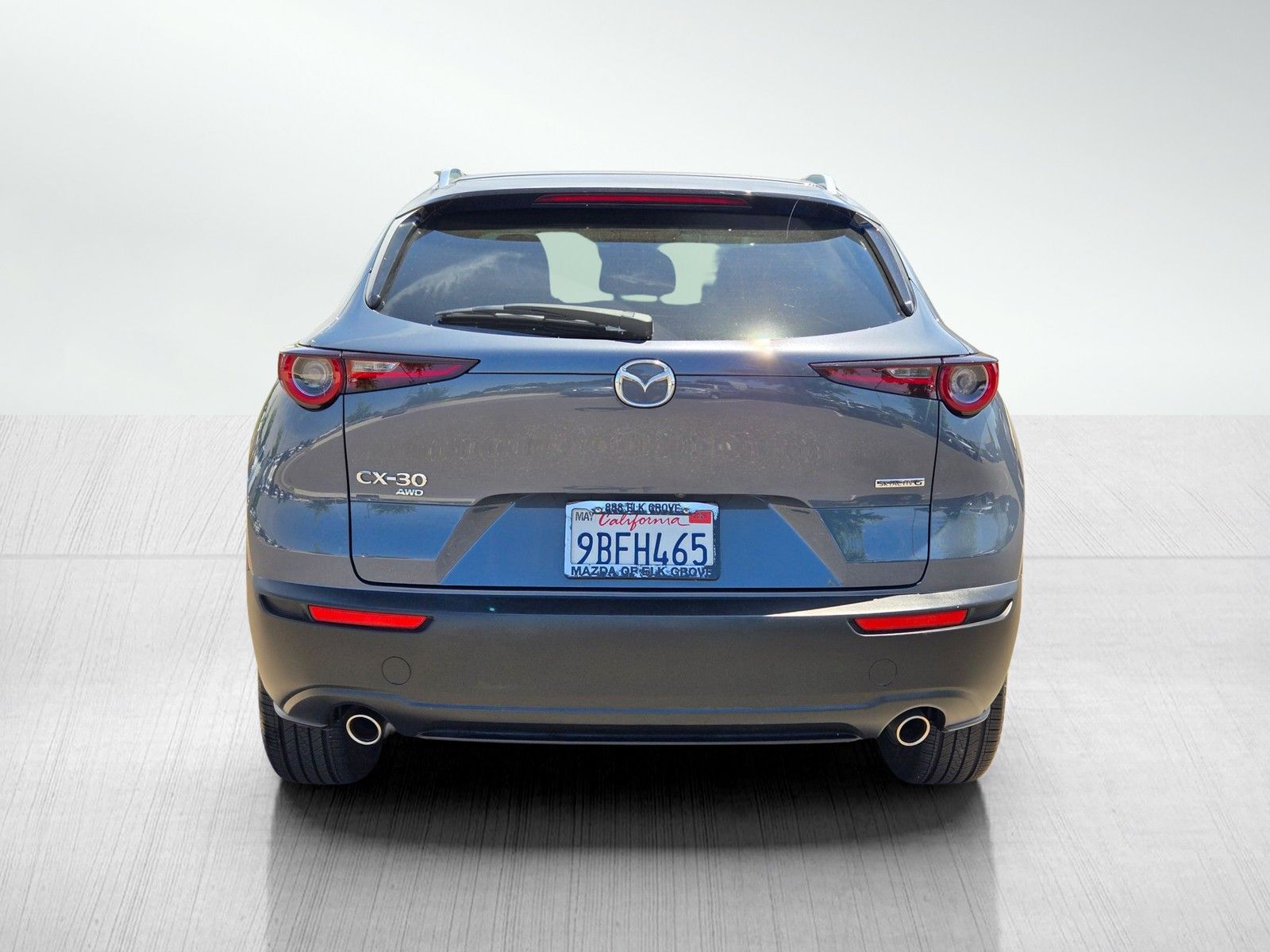 View vehicle photo 5