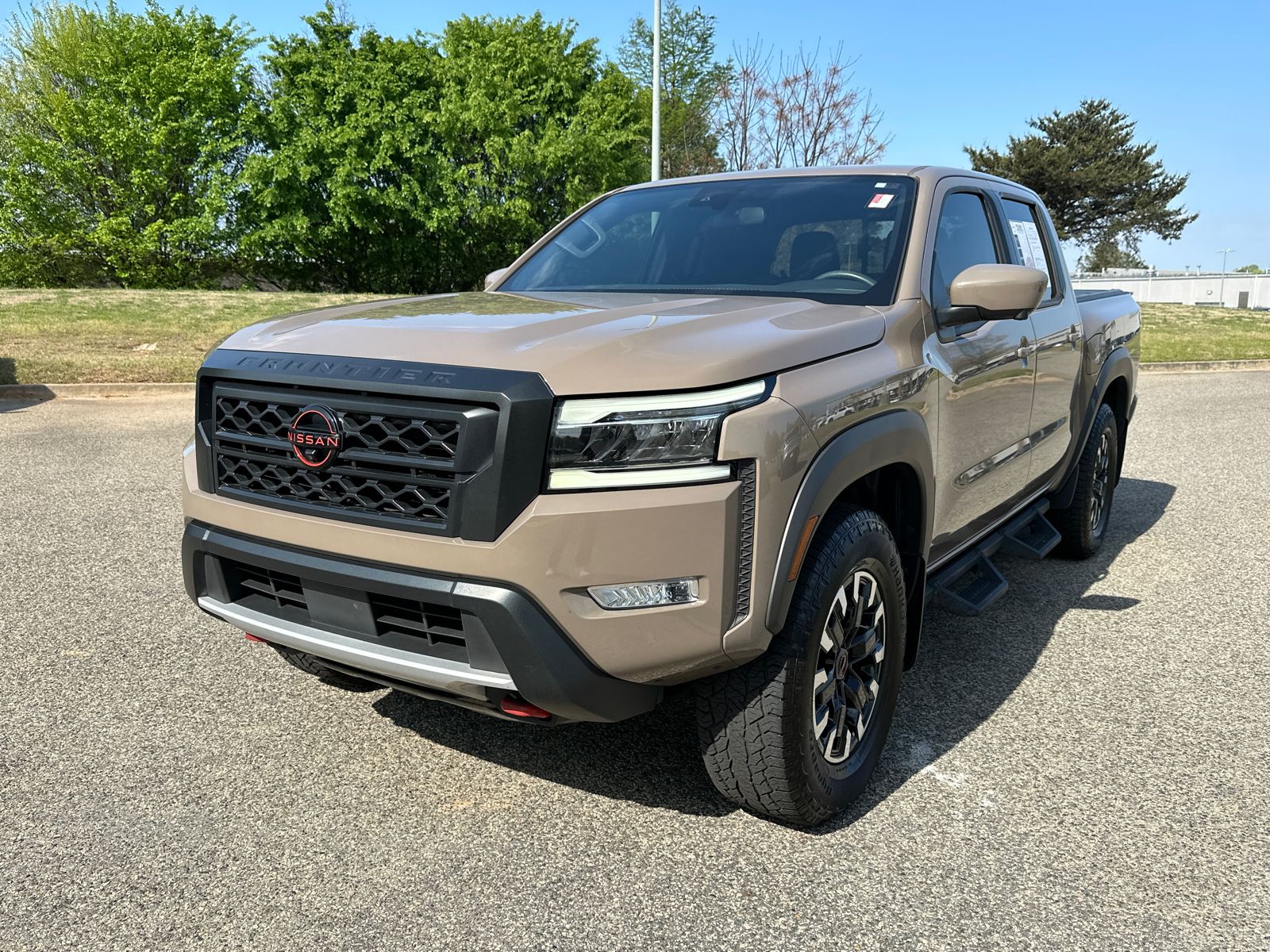 Baja Storm 2023 Nissan Frontier PRO-4X Crew Cab 4WD Pickup Truck Four-Wheel Drive 9-Speed Automatic