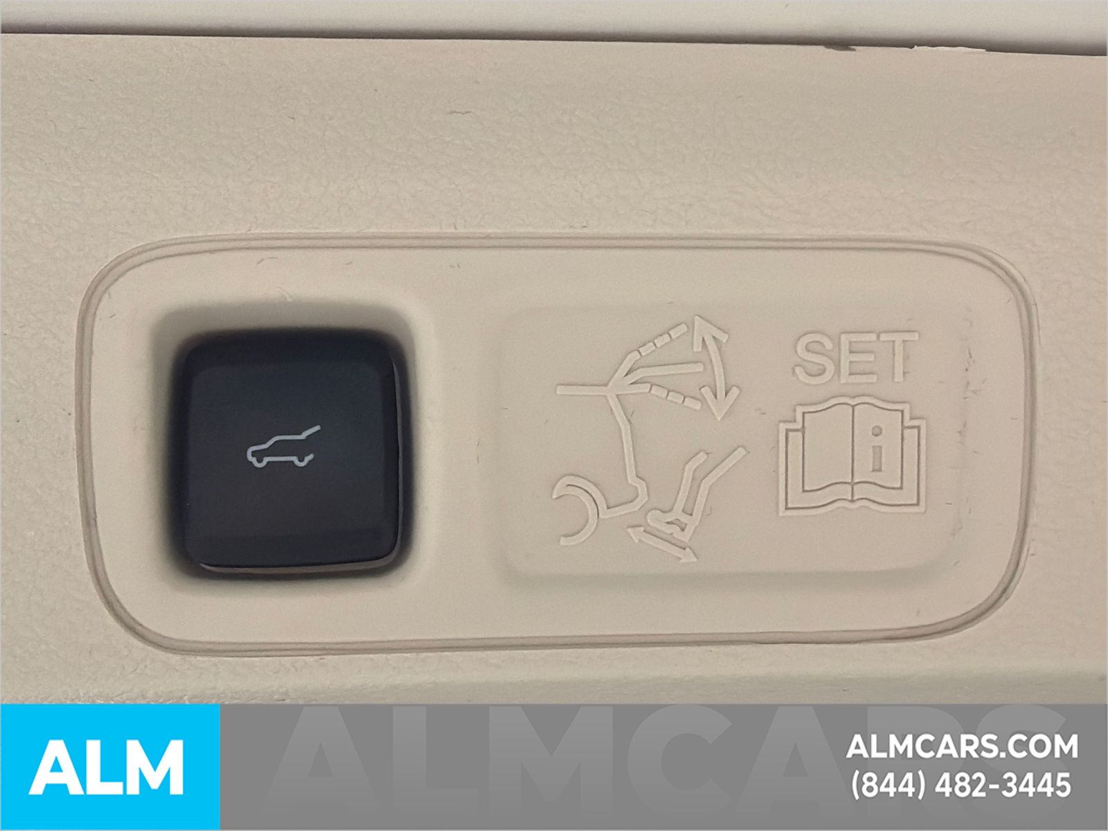 Used 2023 White Lincoln Black Label image 22