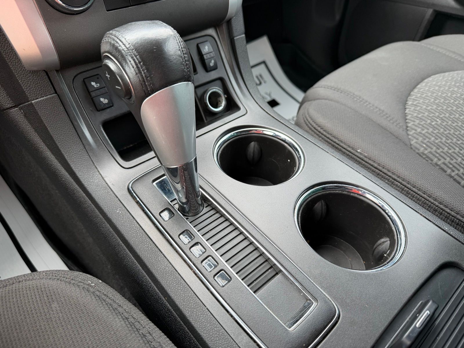 2011 Chevrolet Traverse image 19