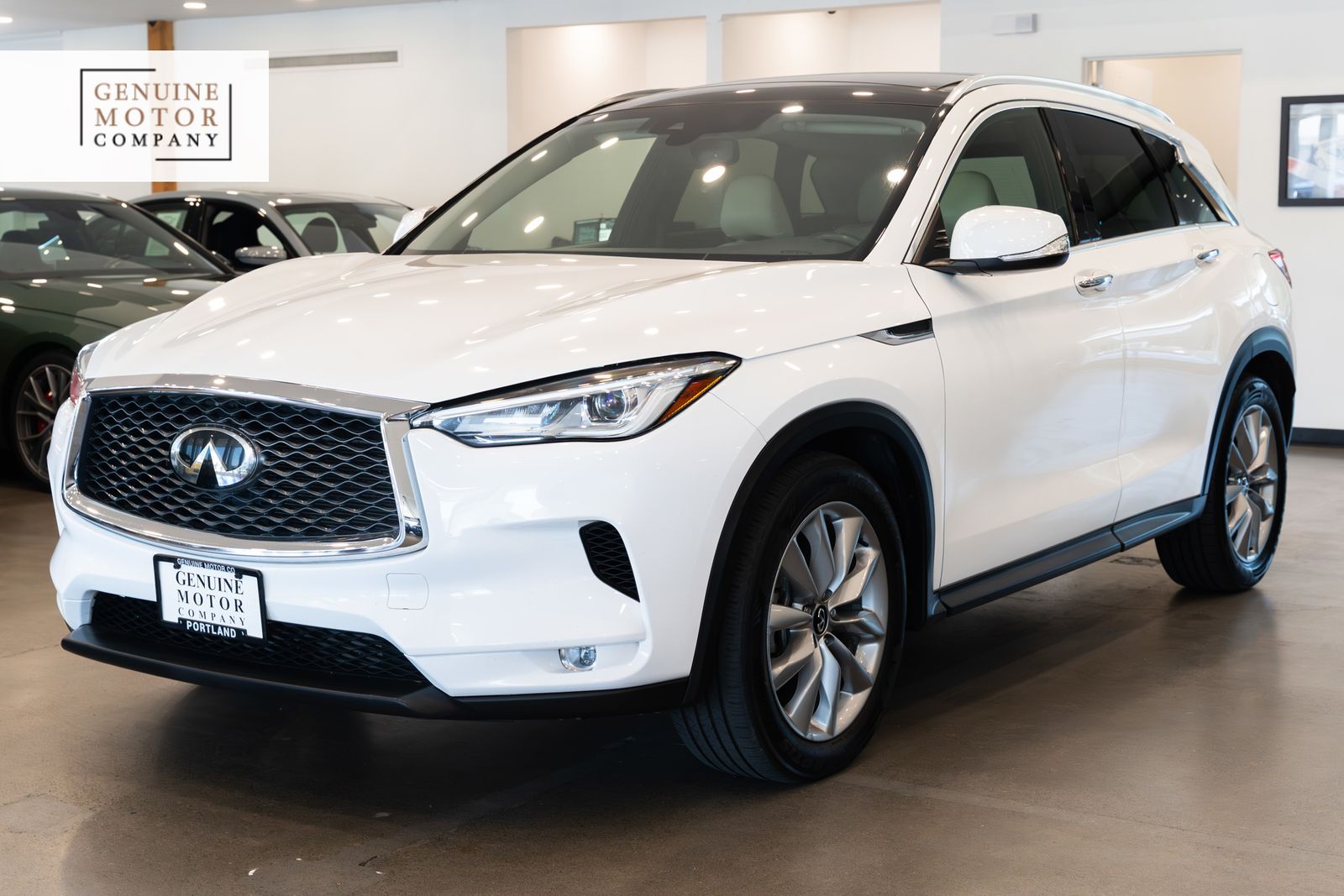 Lunar White 2021 INFINITI QX50 SUV / Crossover Front-Wheel Drive Continuously Variable Transmission