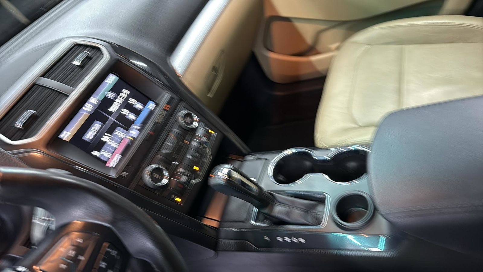 Used Car 2016 Ford Explorer  Xlt For Sale Under $15,000 In Austin, Texas