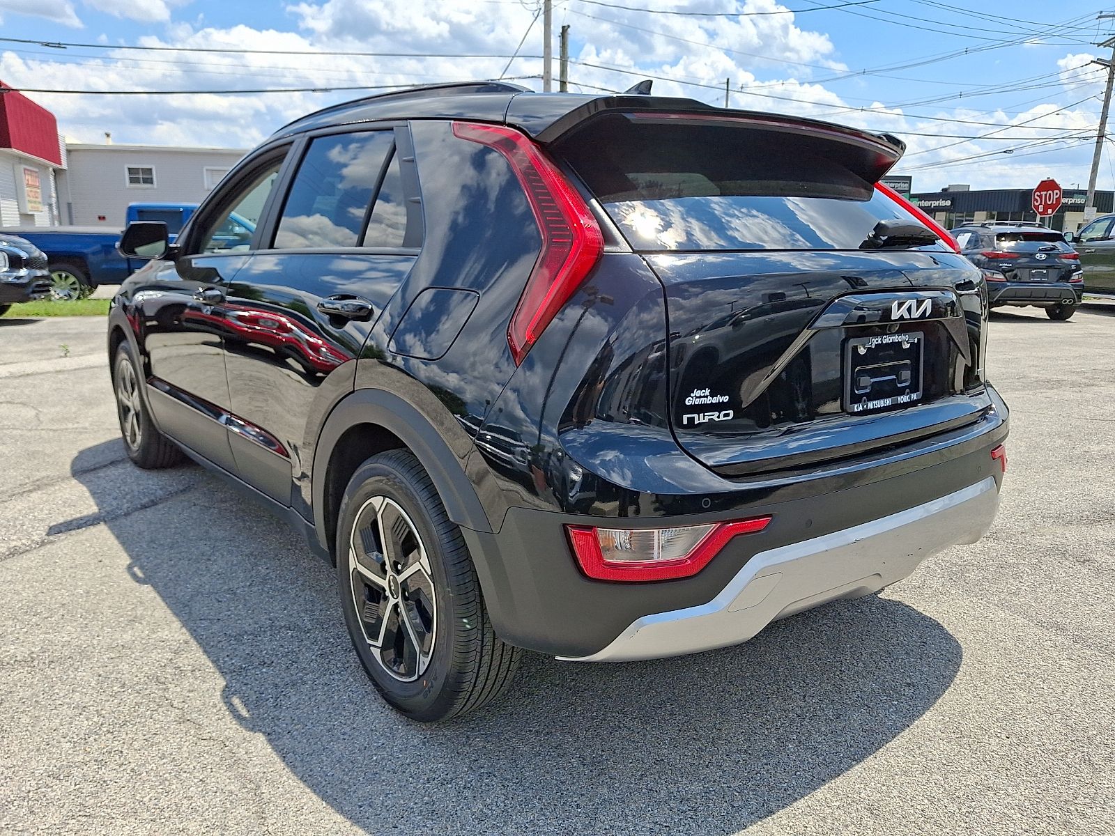 Used 2023 Kia Niro SUV