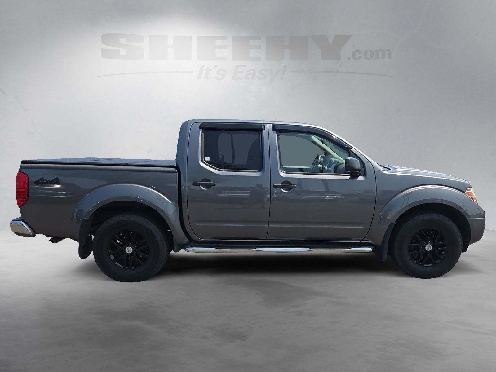Used 2019 Gray Nissan SV image 9