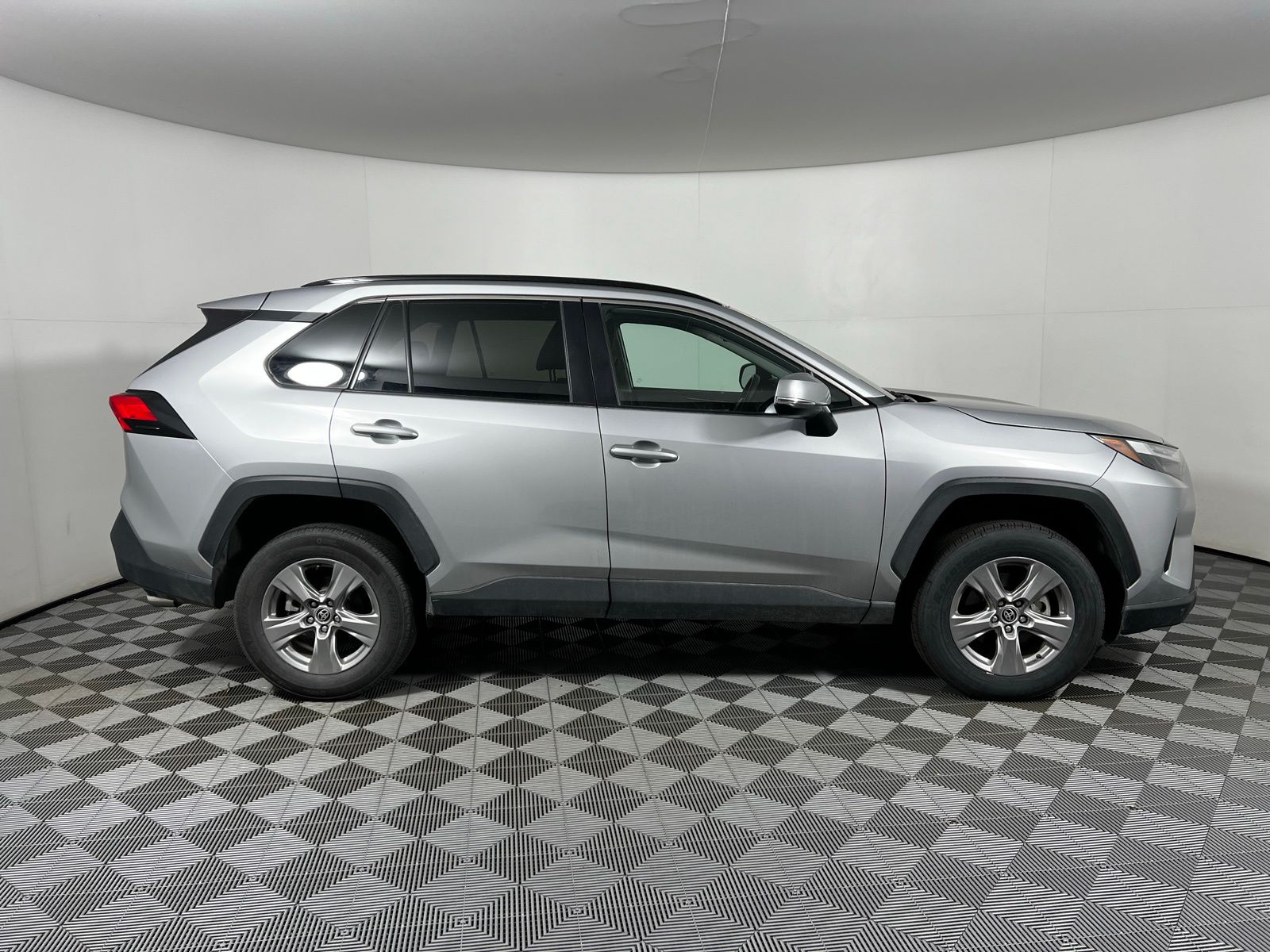 2023 Toyota RAV4 XLE Premium 4