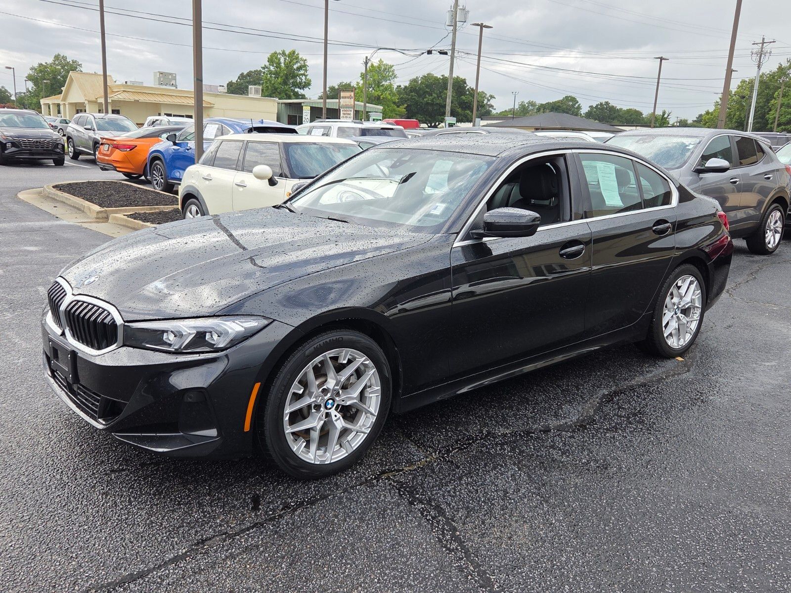 Used 2025 Black BMW 330i image 3