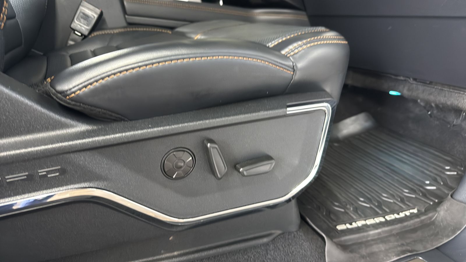 Used Car 2024 Ford F-350sd  Platinum For Sale Under $90,000 In Austin, Texas