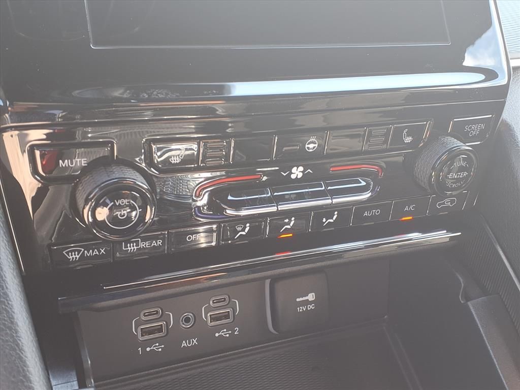 2025 Jeep Grand Cherokee Laredo - 7