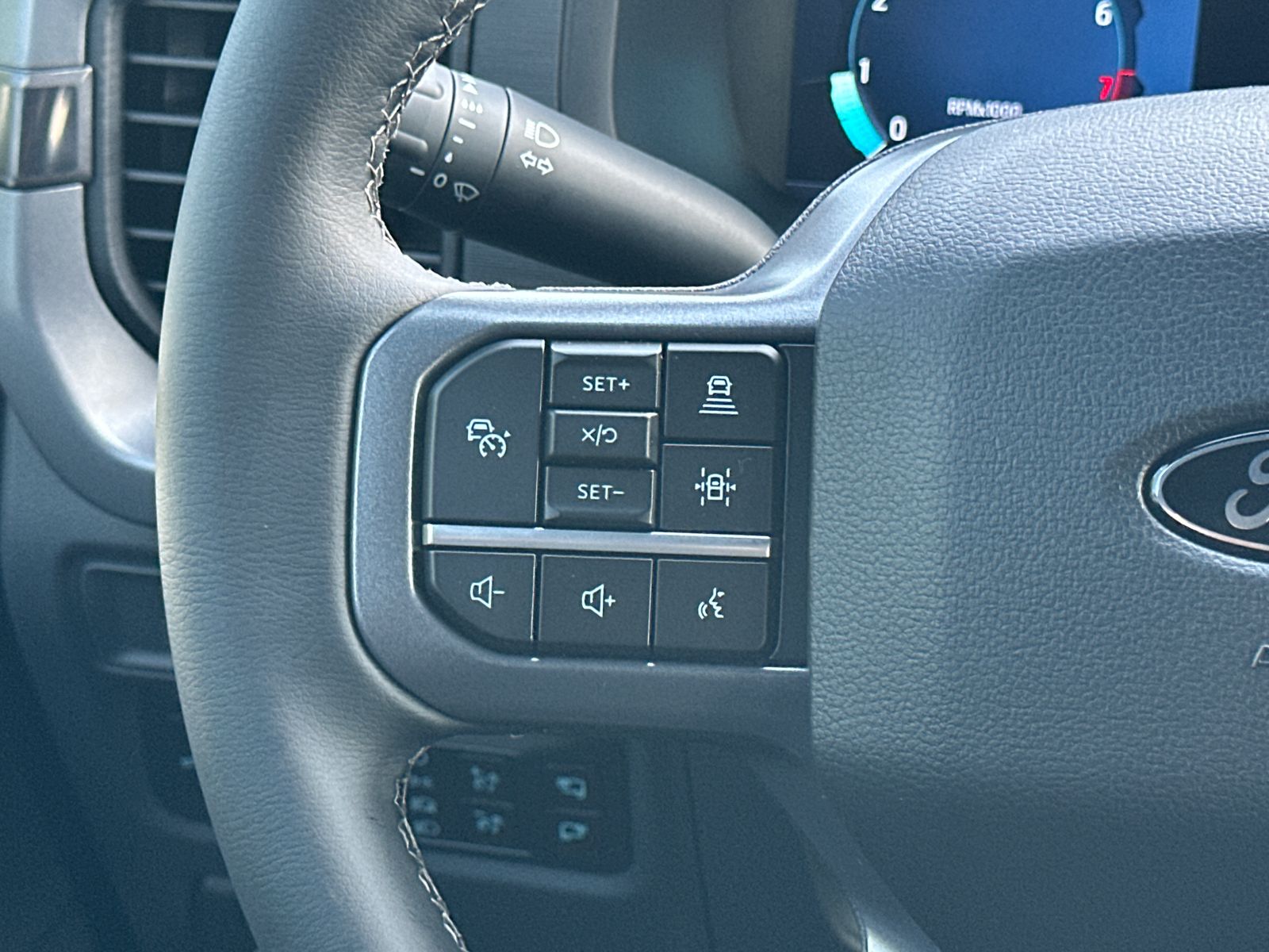 New 2026 White Ford XLT image 25