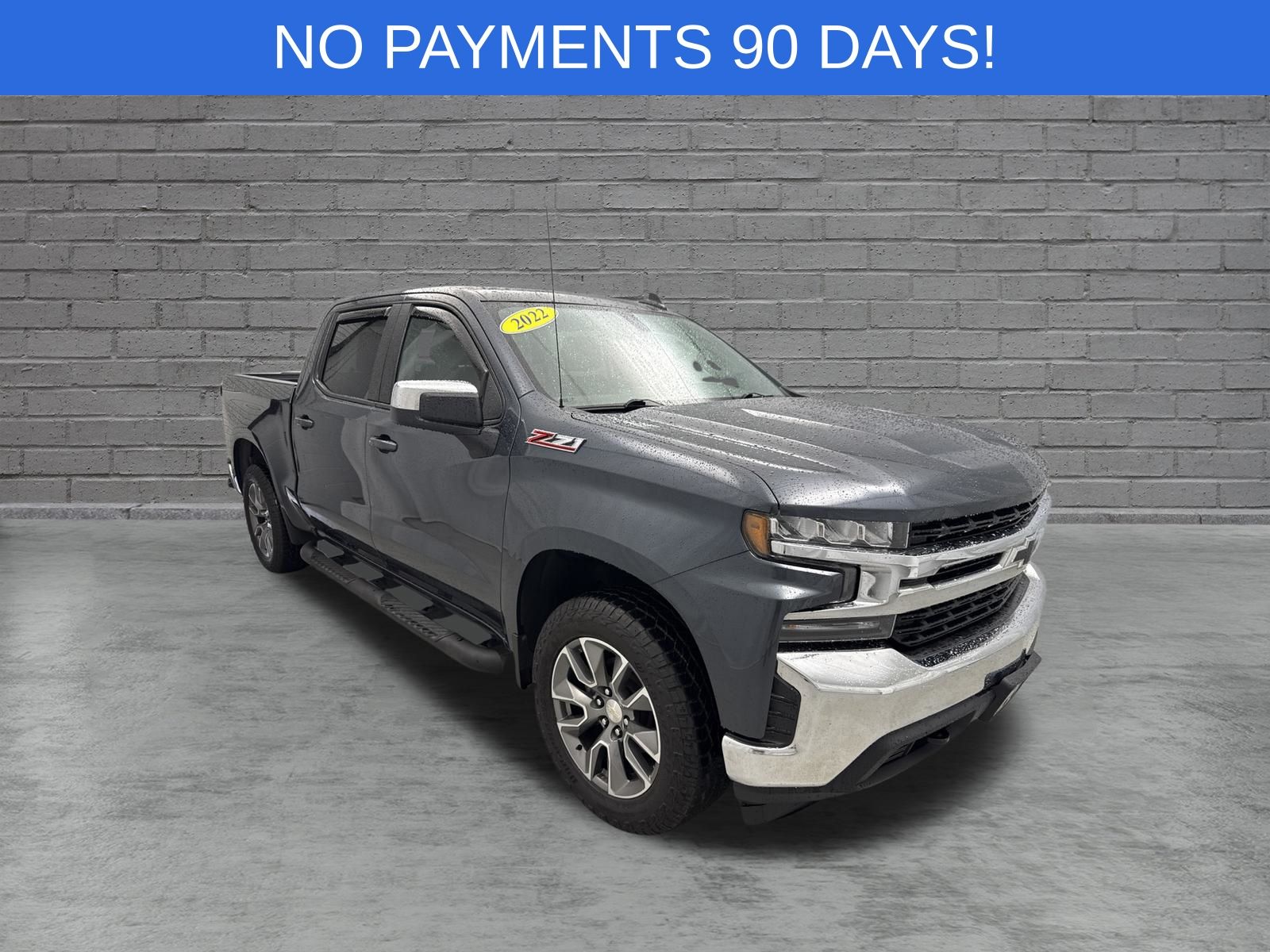 Gray 2022 Chevrolet Silverado 1500 Pickup Truck Four-Wheel Drive 8-Speed Automatic