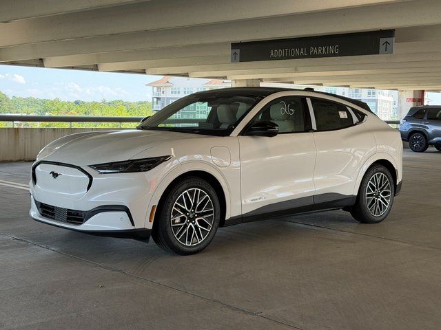 New 2026 Star White Metallic Tri-coat Ford Premium image 2