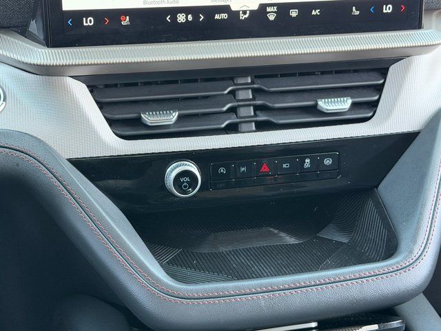 Certified Used 2025 Carbonized Gray Metallic Ford Active image 35