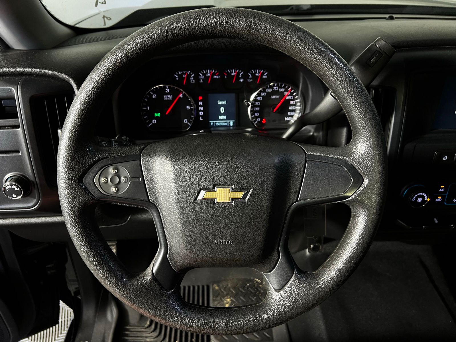 Thumbnail: 2017 Chevrolet Silverado 1500 - 10