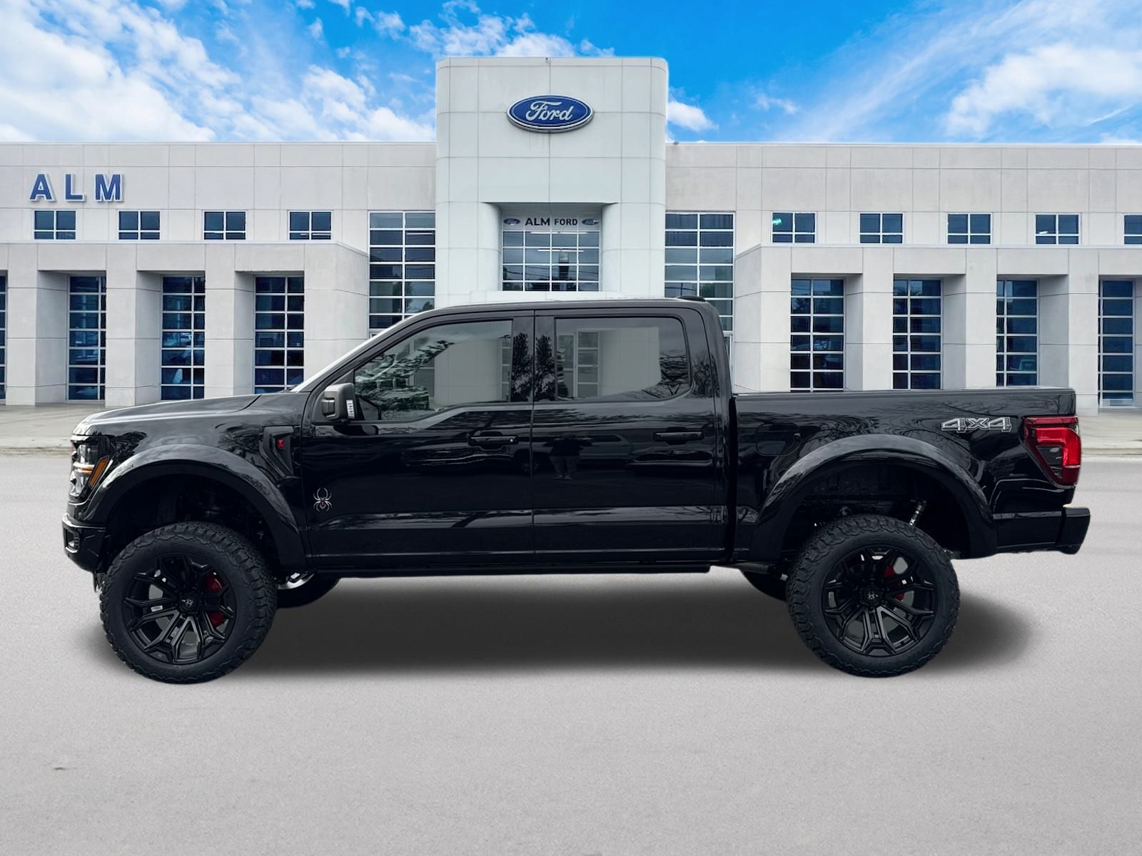 New 2026 Agate Black Metallic Ford XLT image 9