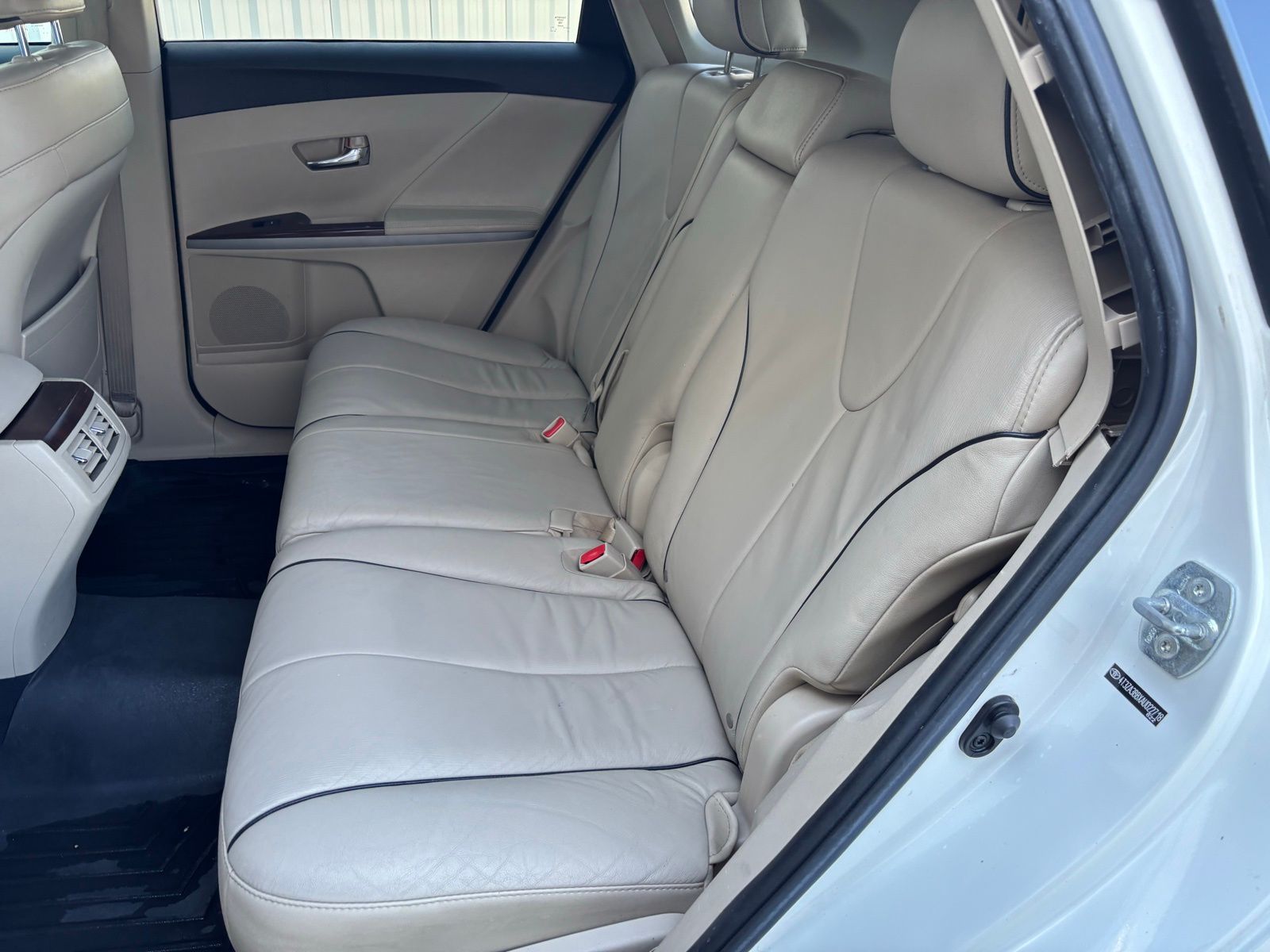 Used Car 2010 Toyota Venza  Base For Sale Under $10,000 In Austin, Texas