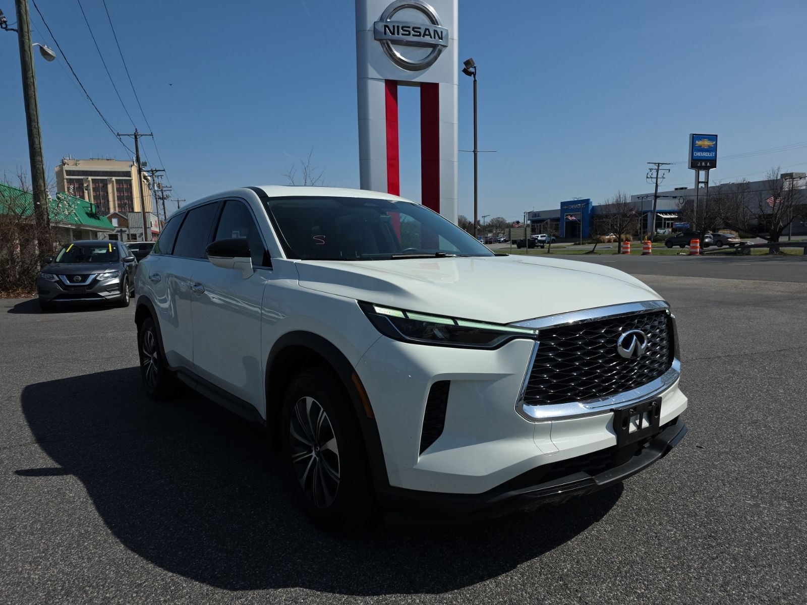 2023 INFINITI QX60 Pure AWD