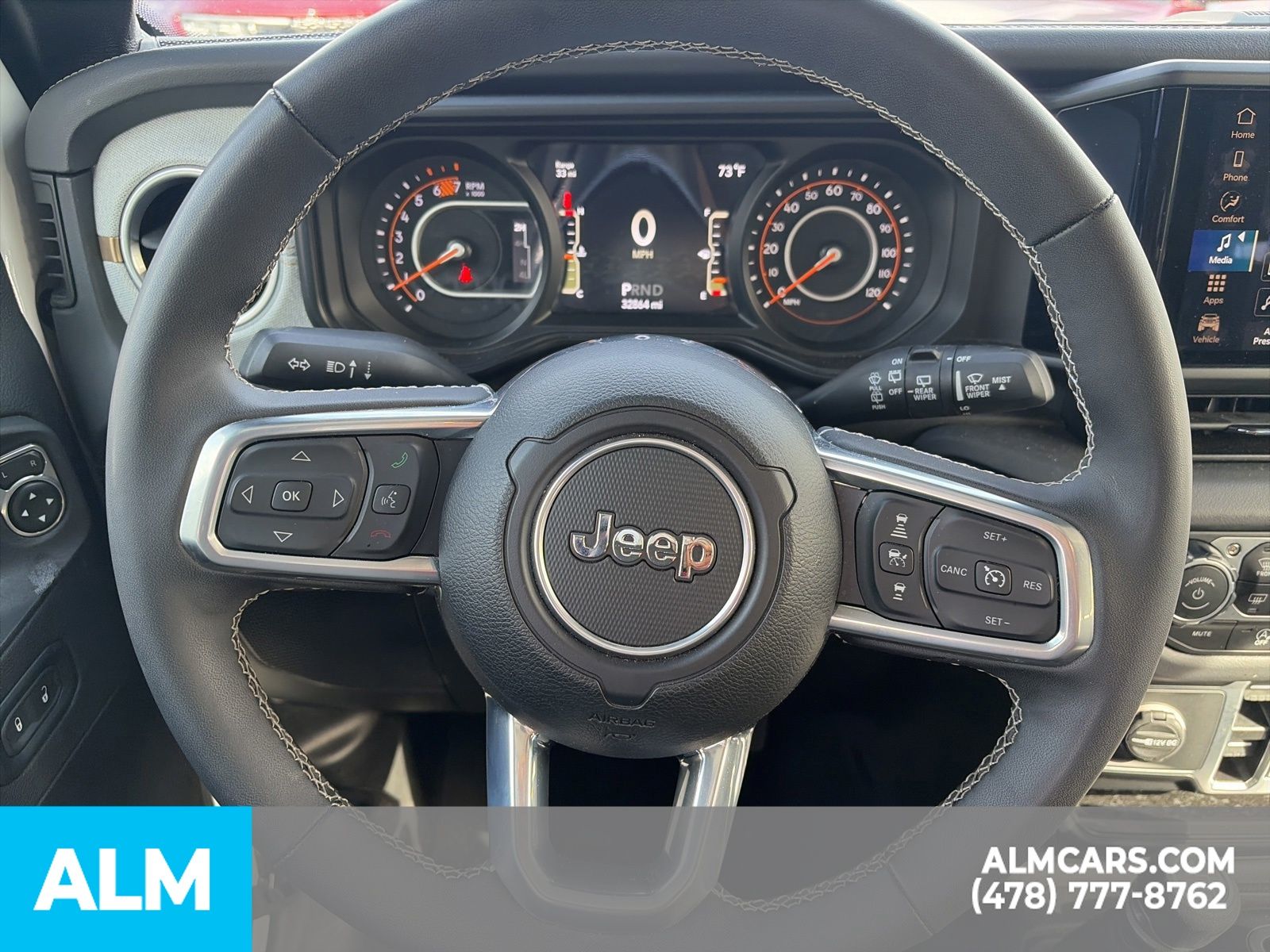 Used 2025 White Jeep Sahara image 13
