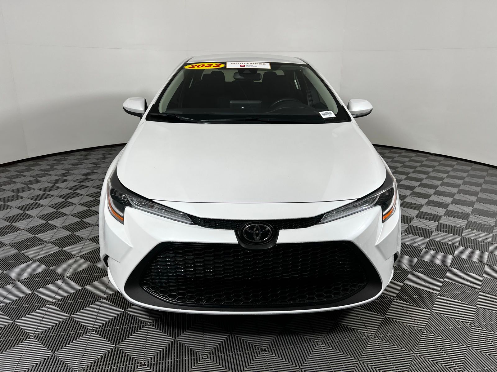 Thumbnail: 2022 Toyota Corolla - 2