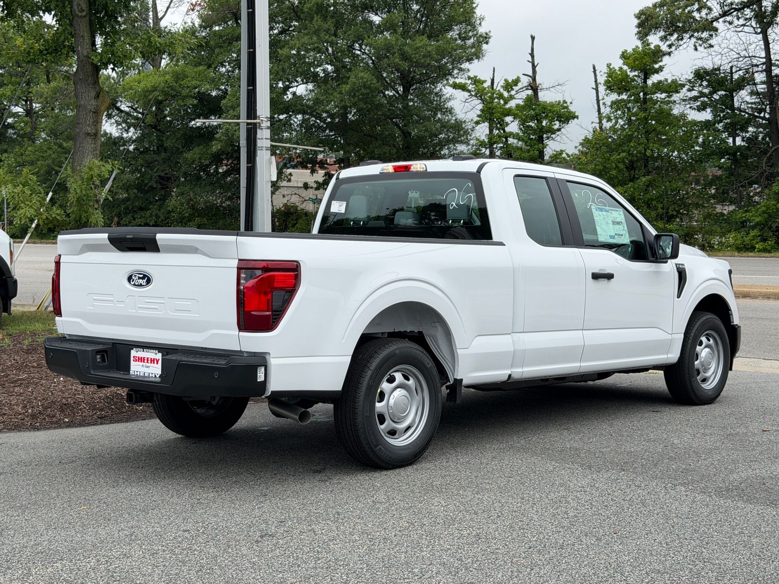 New 2026 Oxford White Ford XL image 6