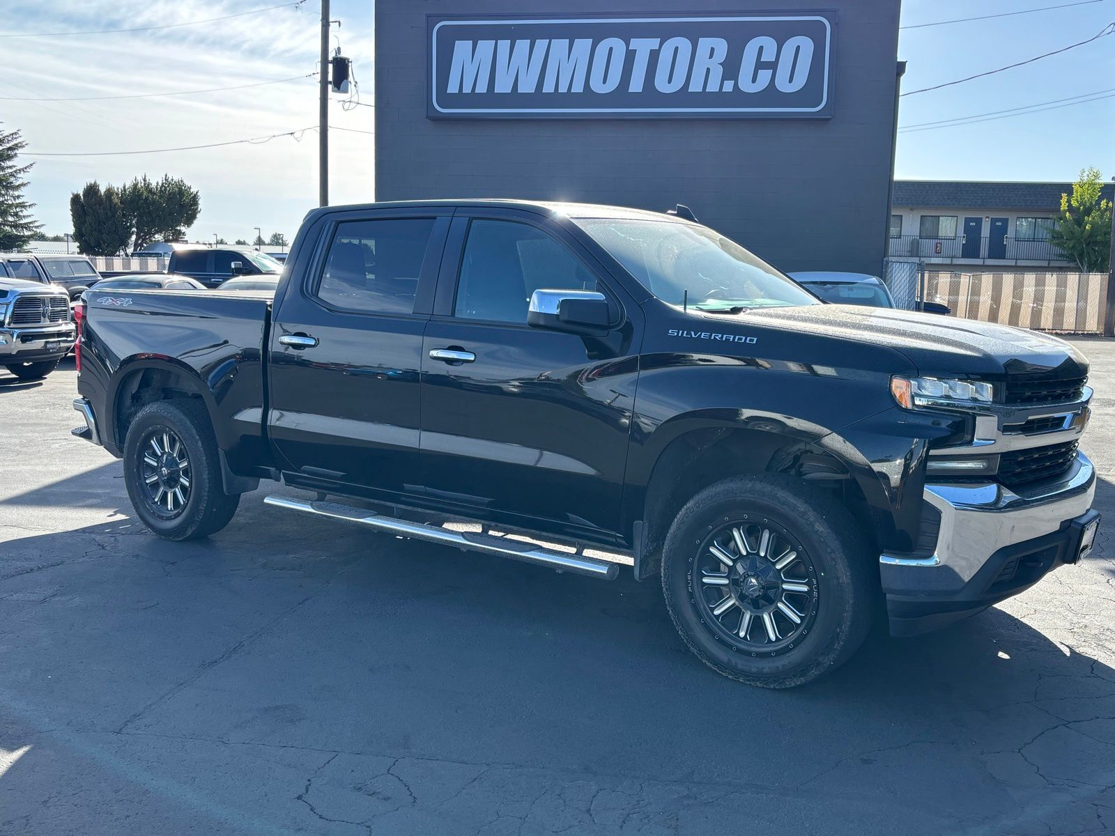 2019 Chevrolet Silverado 1500 LT 4X4 Crew Cab Standard Box's photo