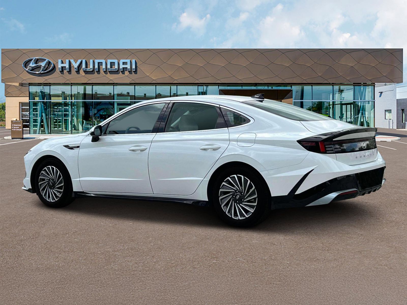 Sonata Hybrid SEL