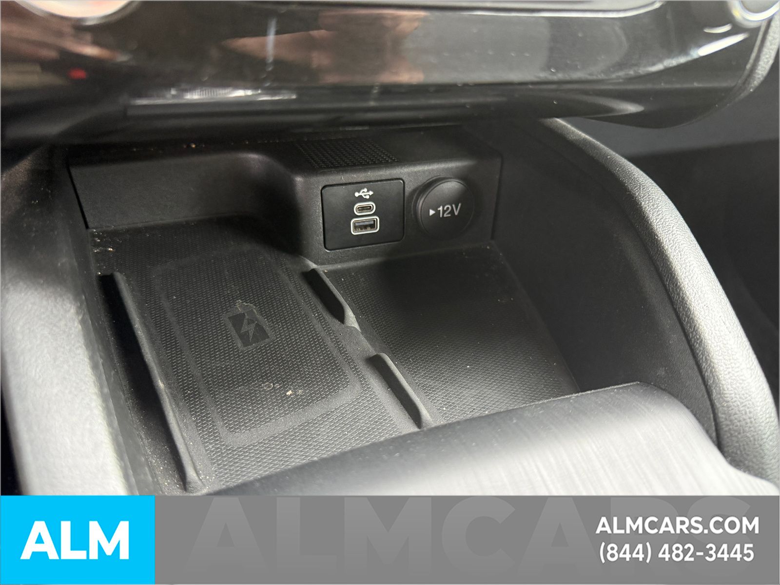 Used 2025 Gray Ford Platinum image 18