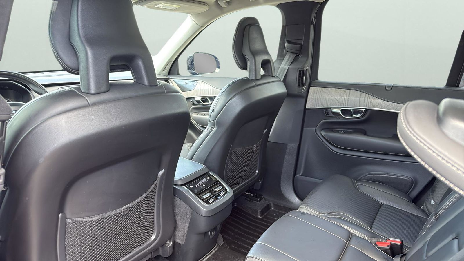 Used Car 2021 Volvo Xc90  T6 Inscription For Sale Under $35,000 In Austin, Texas