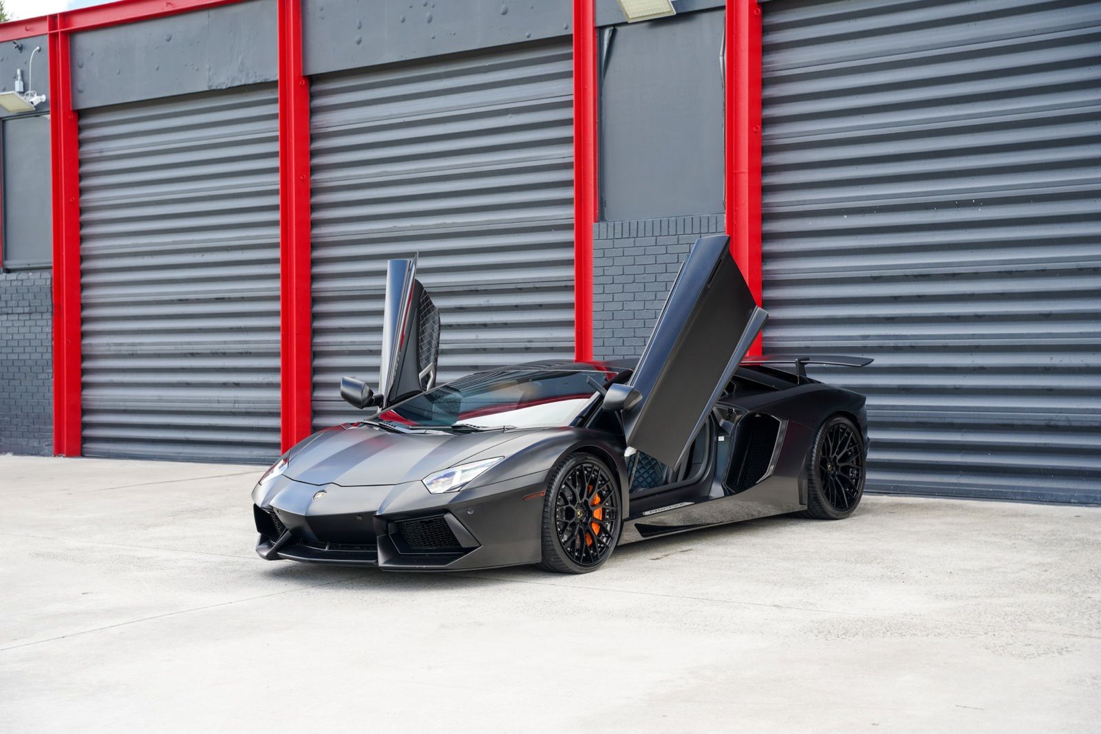 White 2015 Lamborghini Aventador Coupe All-Wheel Drive 7-Speed Automatic