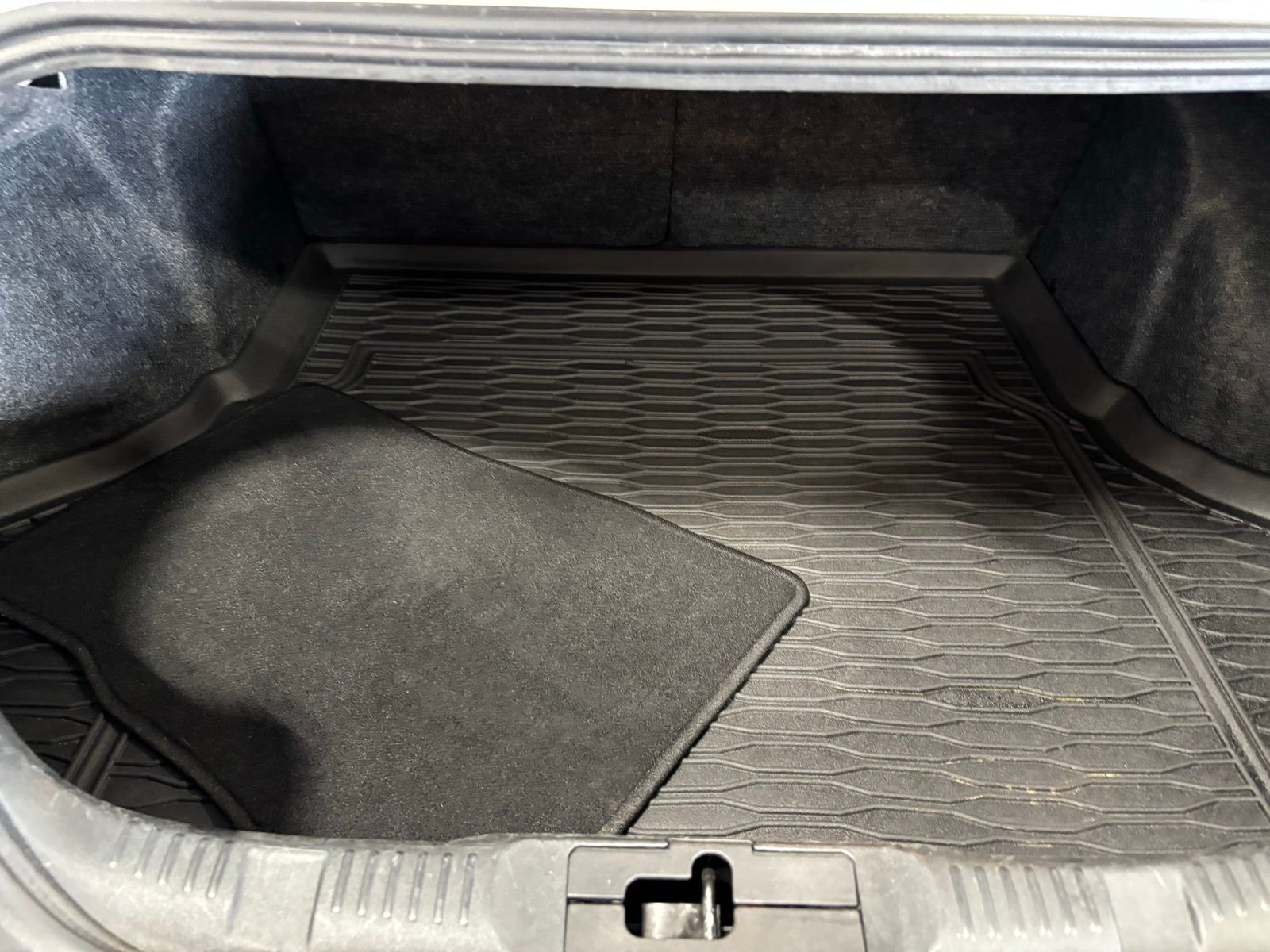 Used Car 2015 Ford Mustang  V6 For Sale Under $20,000 In Austin, Texas