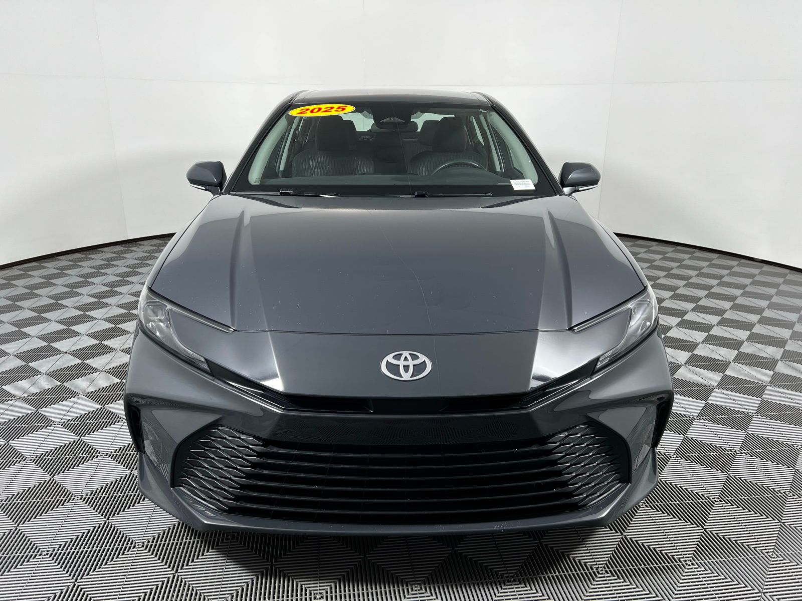 Thumbnail: 2025 Toyota Camry - 2
