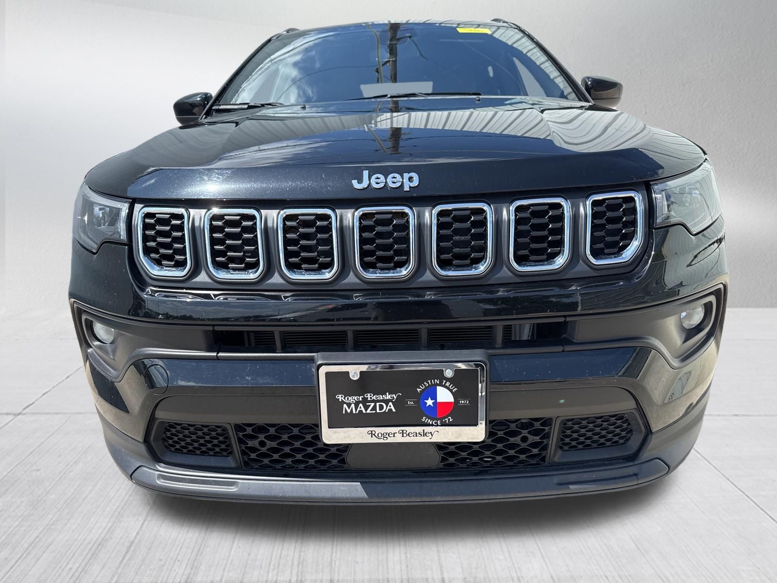 Used Car 2025 Jeep Compass  Latitude For Sale Under $25,000 In Austin, Texas