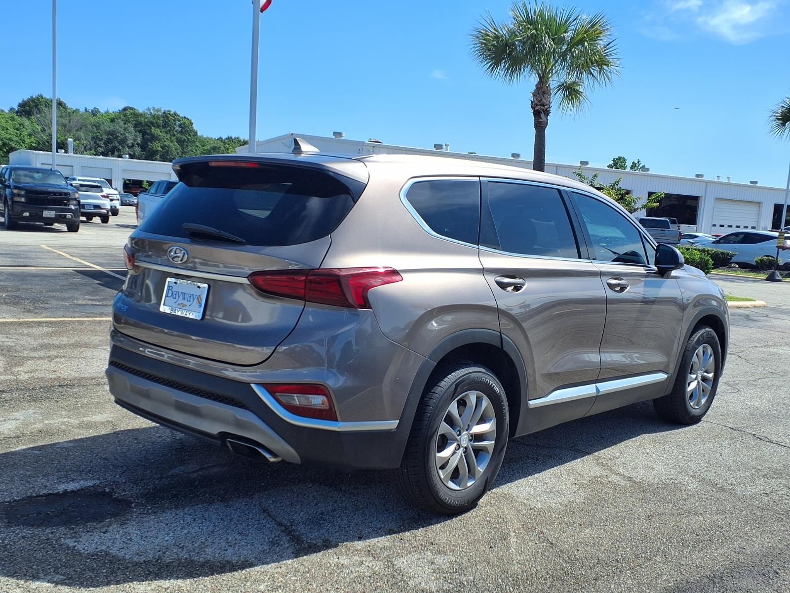 View vehicle photo 2