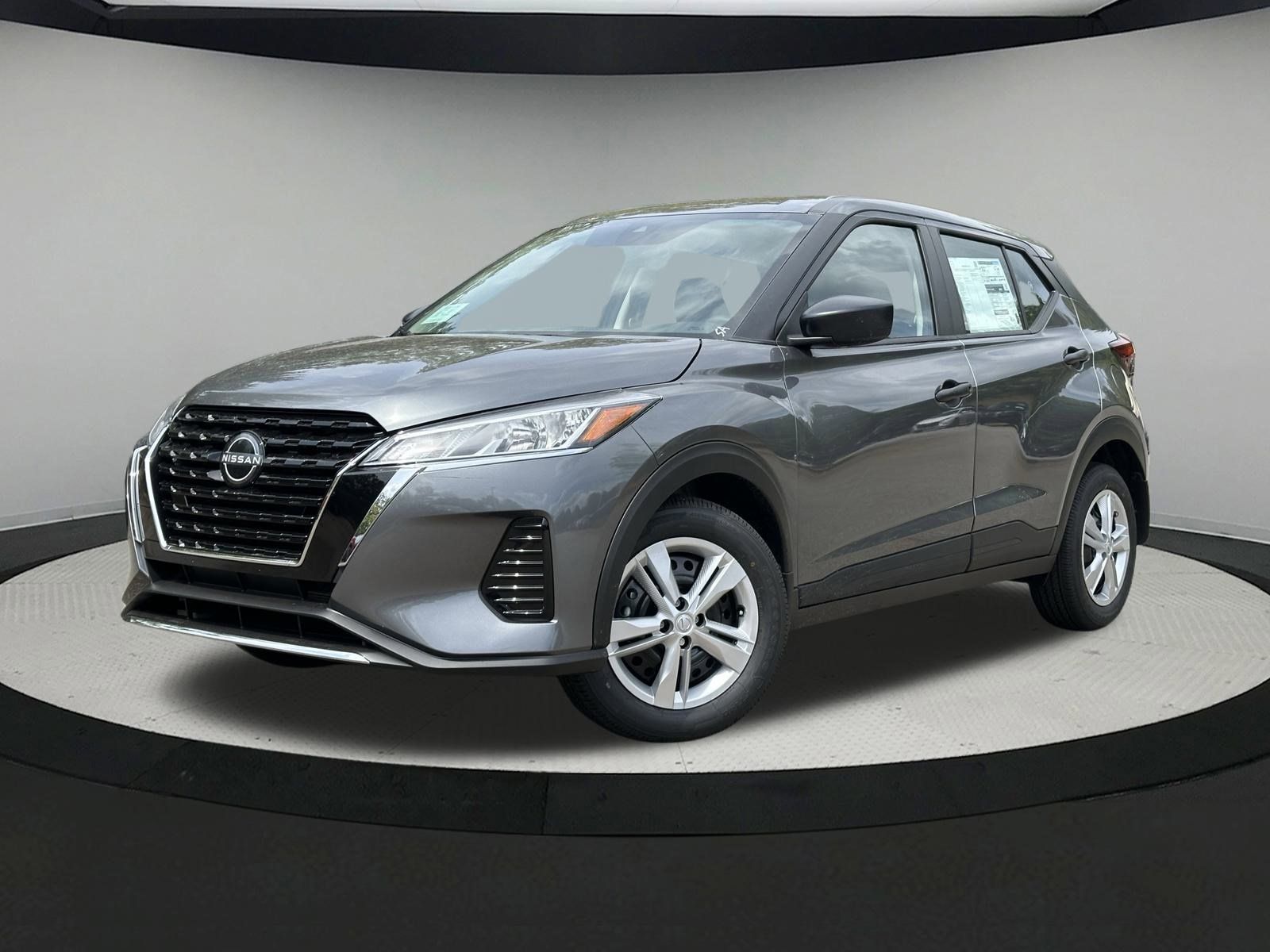 2025 Nissan Kicks Play S FWD