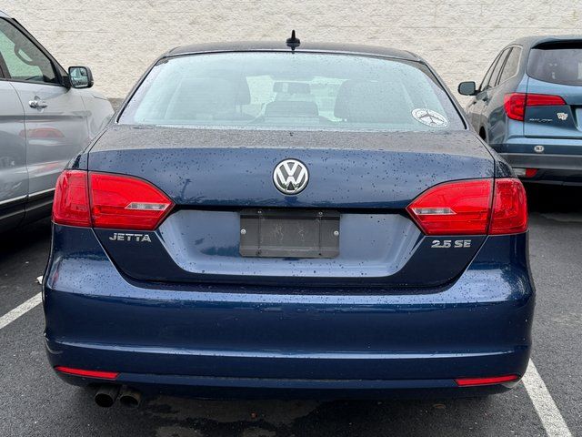 Used 2012 Blue Volkswagen 2.5L SE image 6