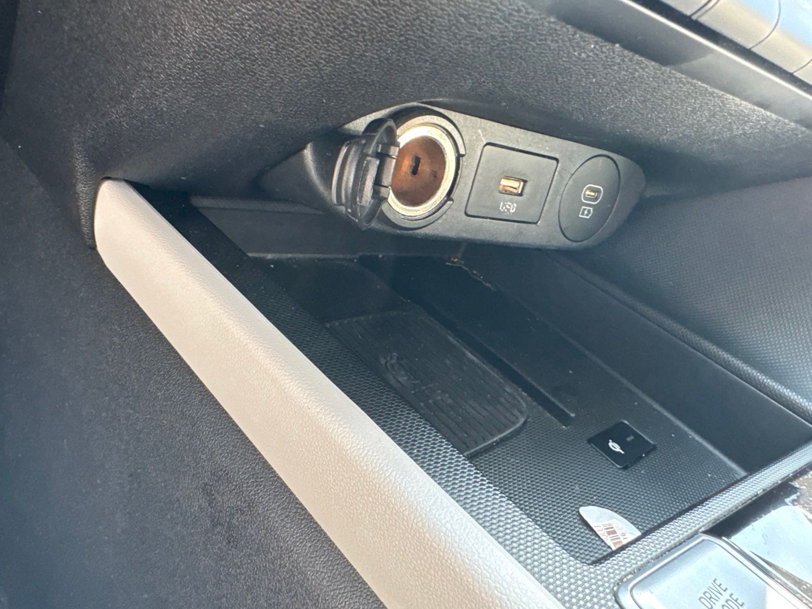 Certified Used 2024 Red Hyundai Limited image 19