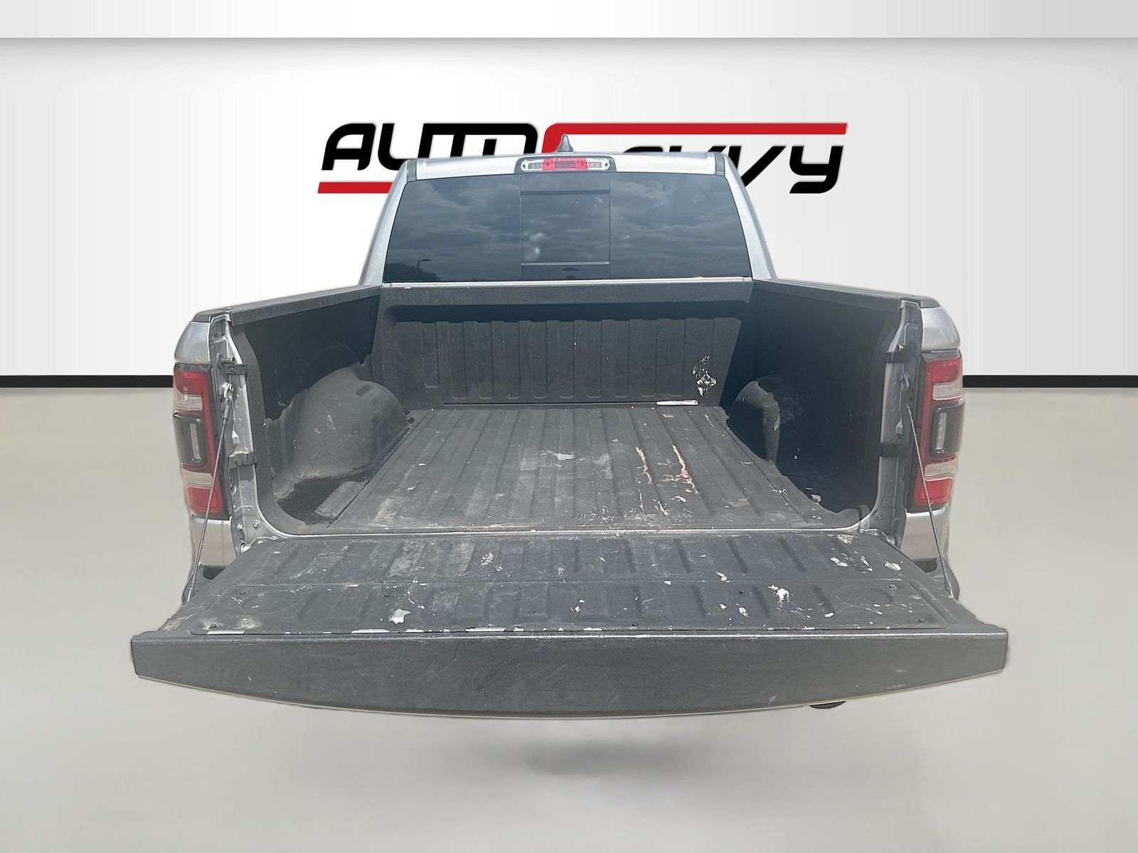 Used 2022 Silver Ram Rebel image 24