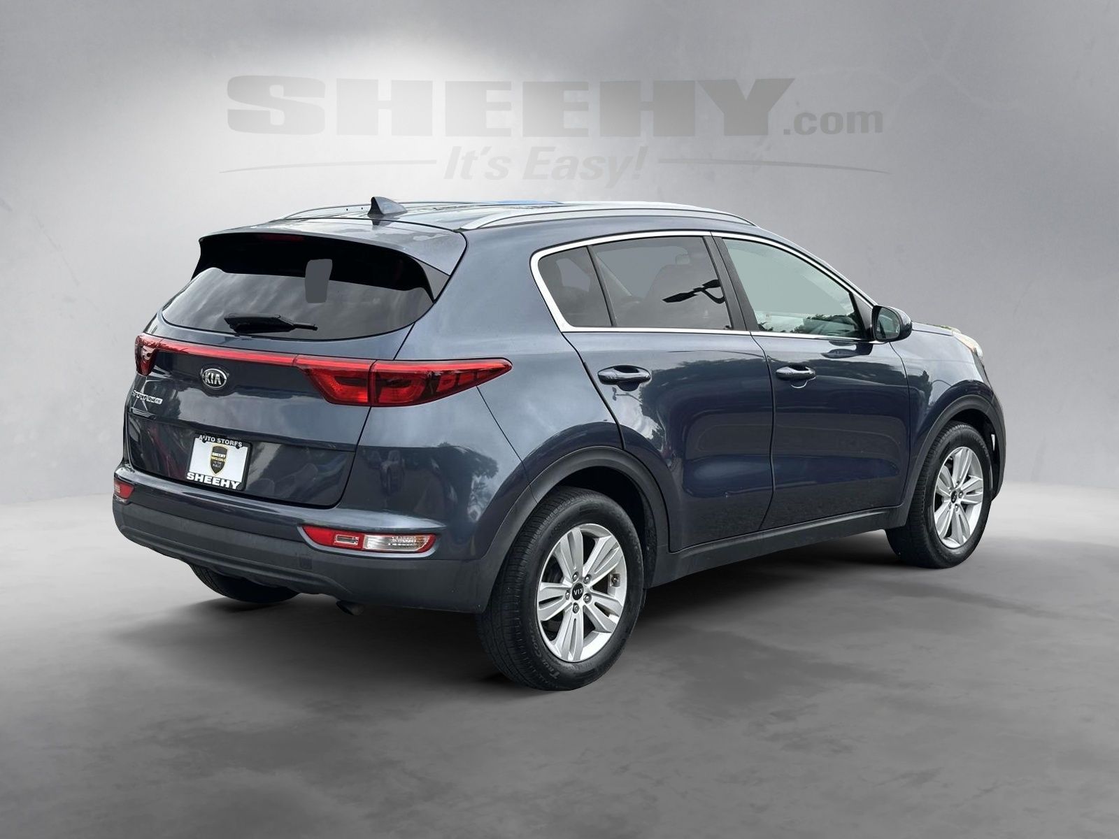 Used 2017 Blue Kia LX image 10