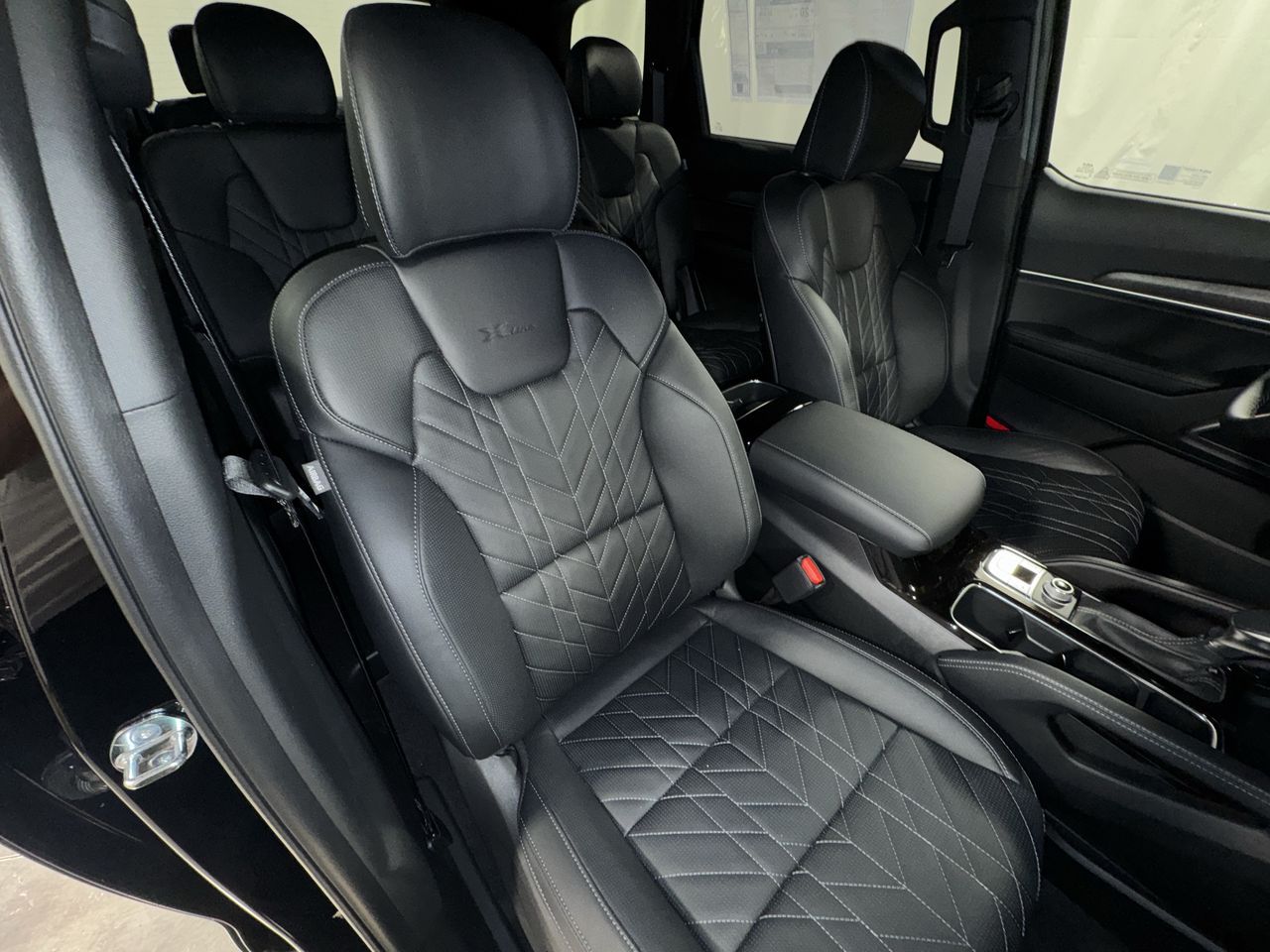 2025 Kia Telluride EX X-Line photo 31
