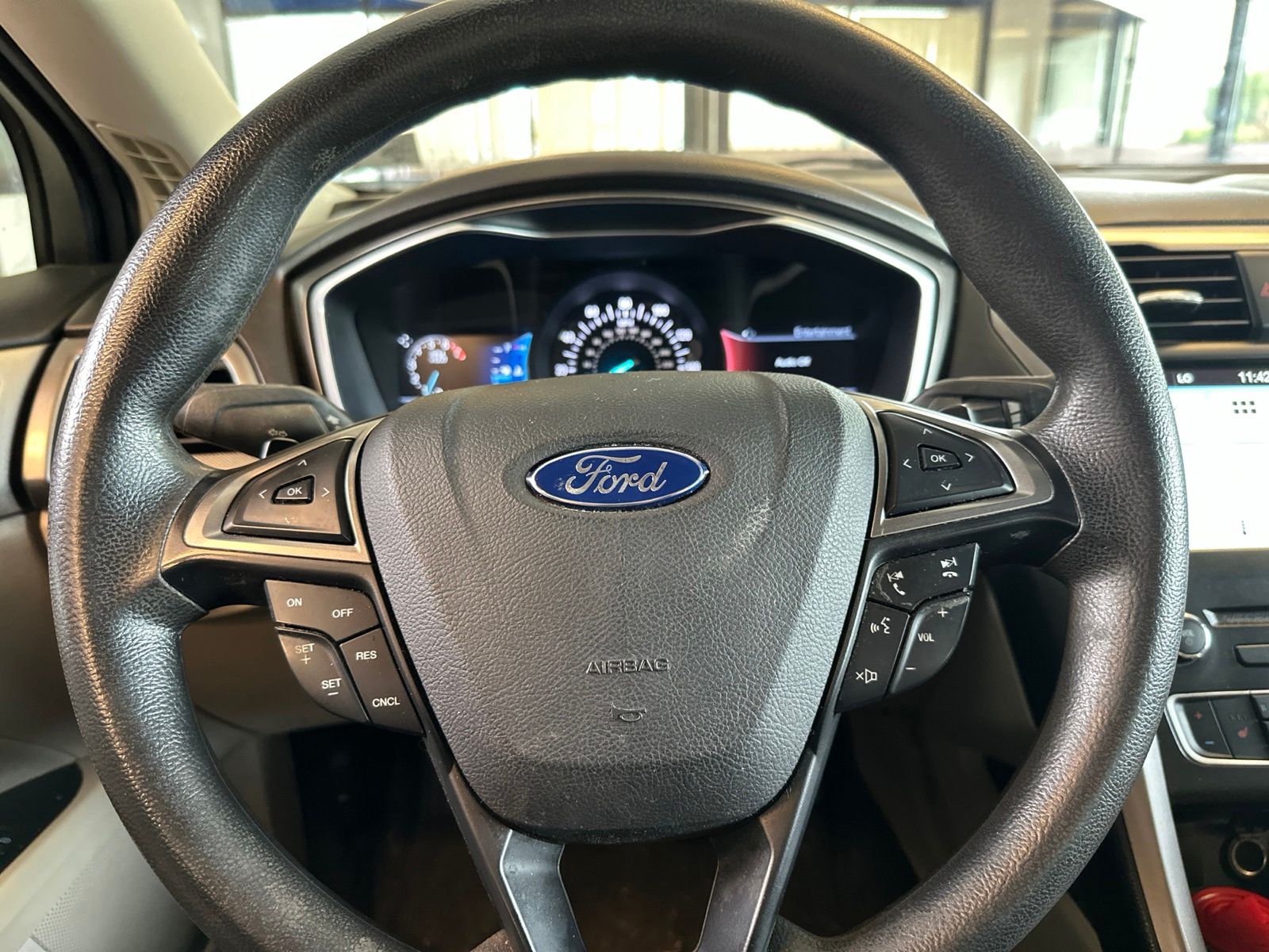 Certified Used 2017 Ingot Silver Ford SE image 14
