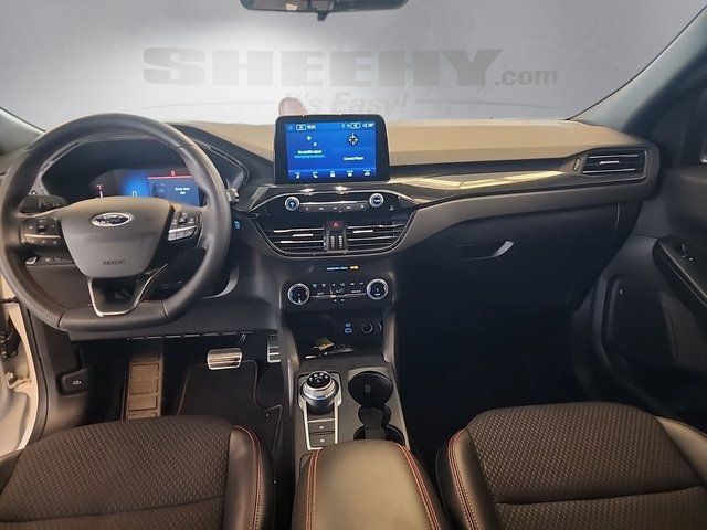 Certified Used 2023 Oxford White Ford ST-Line image 3