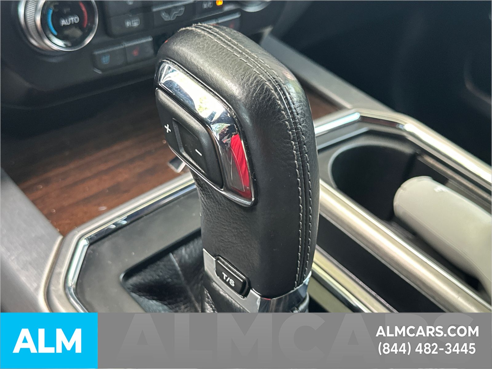 Used 2016 White Ford Platinum image 35