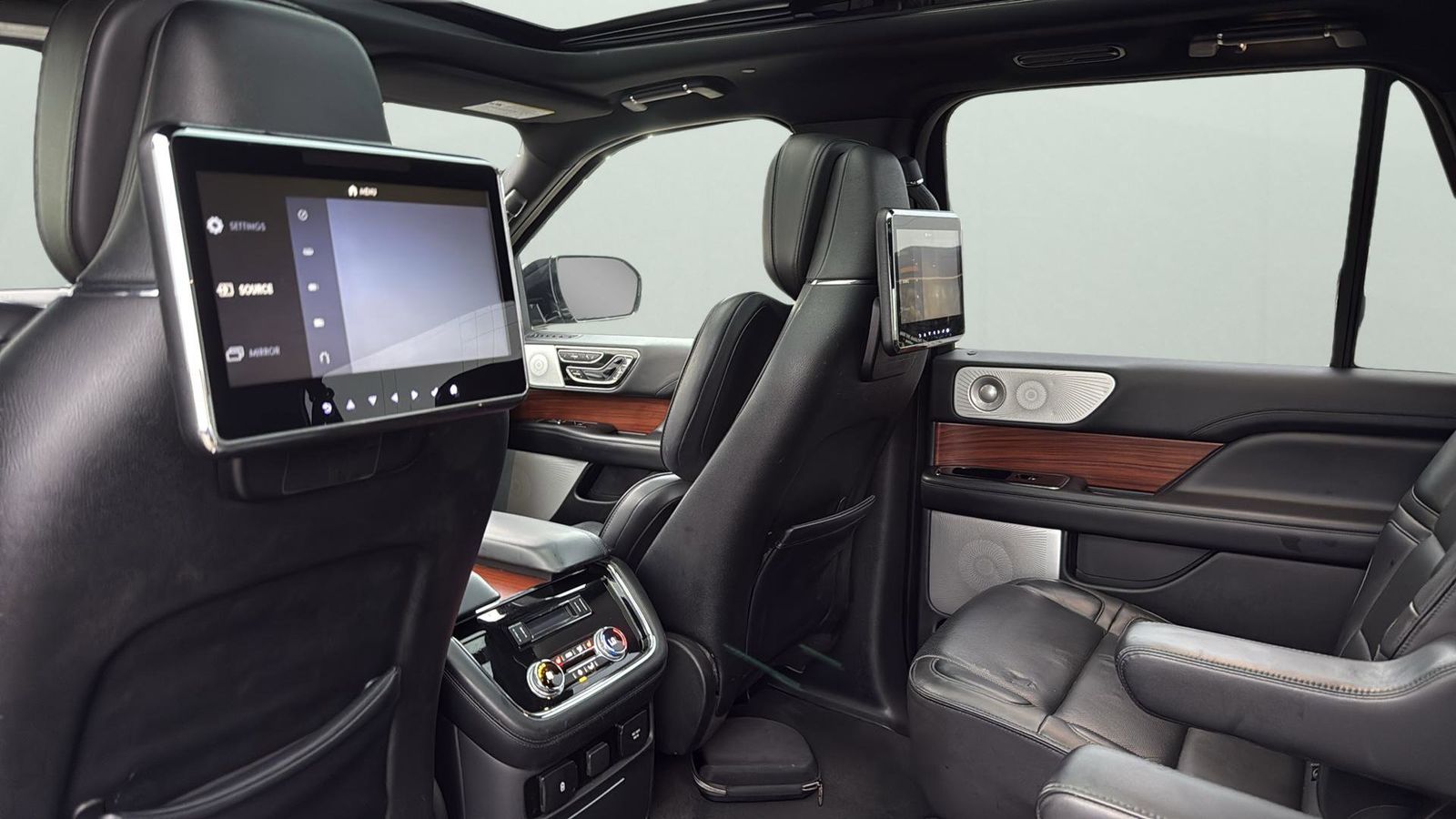 Used Car 2018 Lincoln Navigator L  L Reserve For Sale Under $40,000 In Austin, Texas