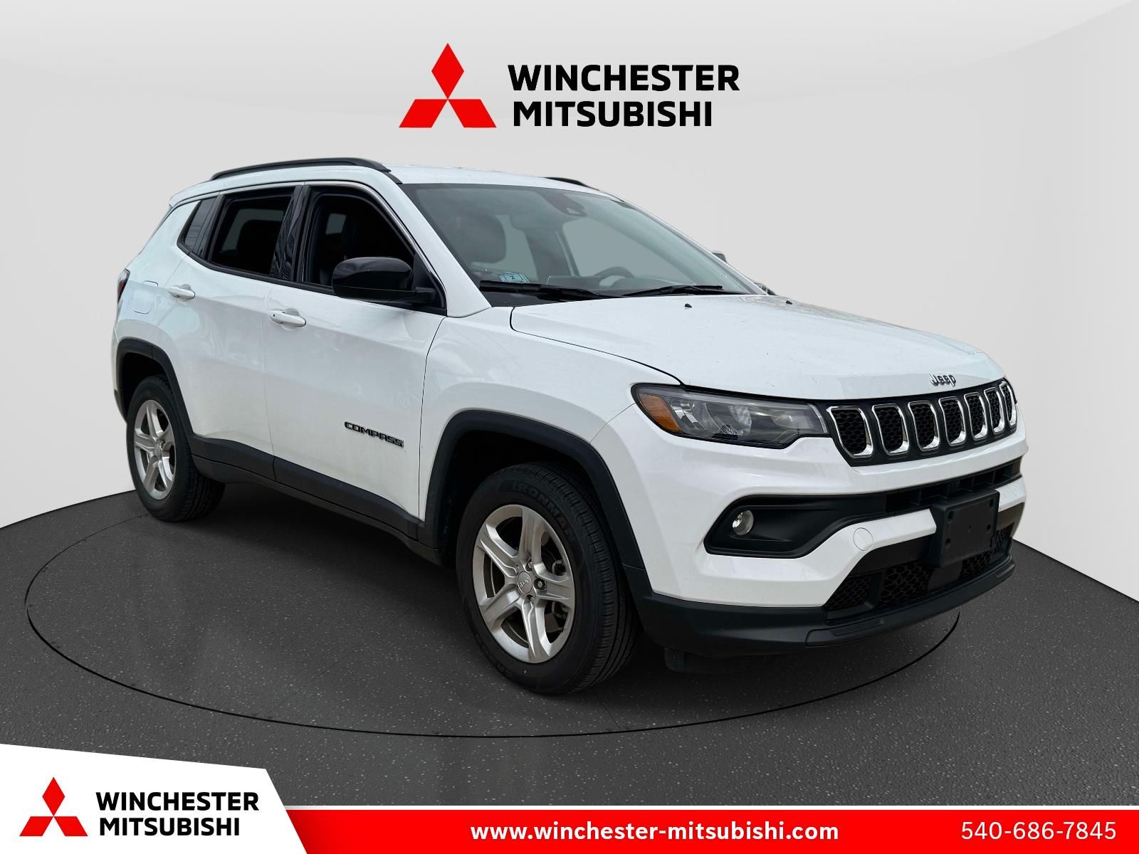 Bright White Clearcoat 2024 Jeep Compass Latitude 4WD SUV / Crossover Four-Wheel Drive 8-Speed Automatic