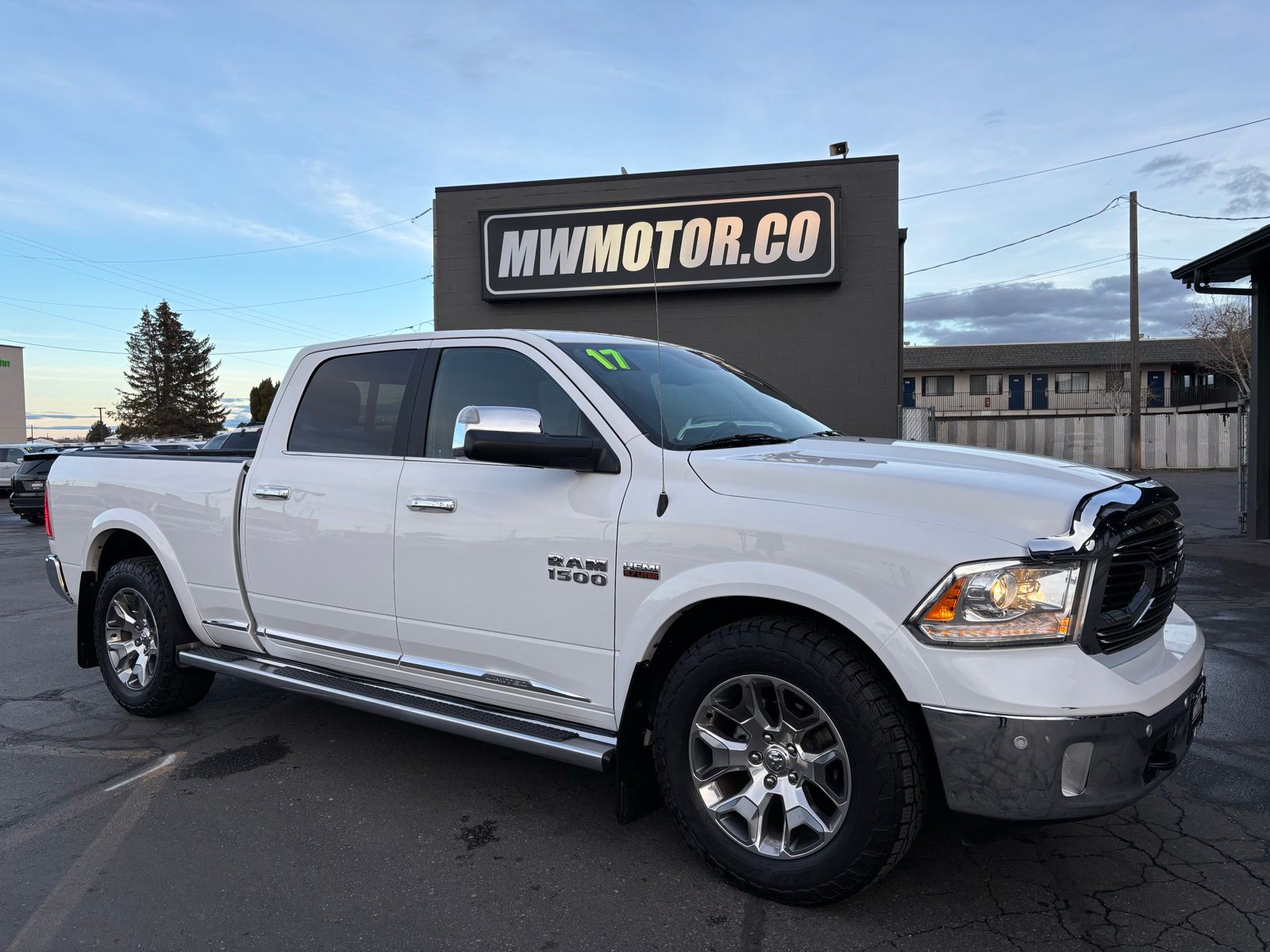 2017 RAM Ram 1500 Limited's photo
