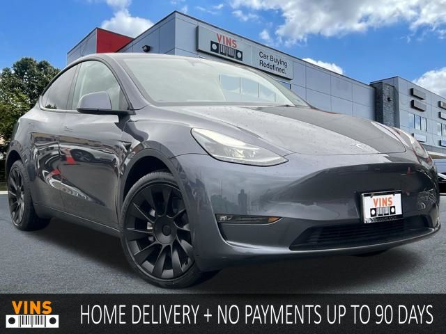 2023 Tesla Model Y Long Range Dual Motor All-Wheel Drive's photo