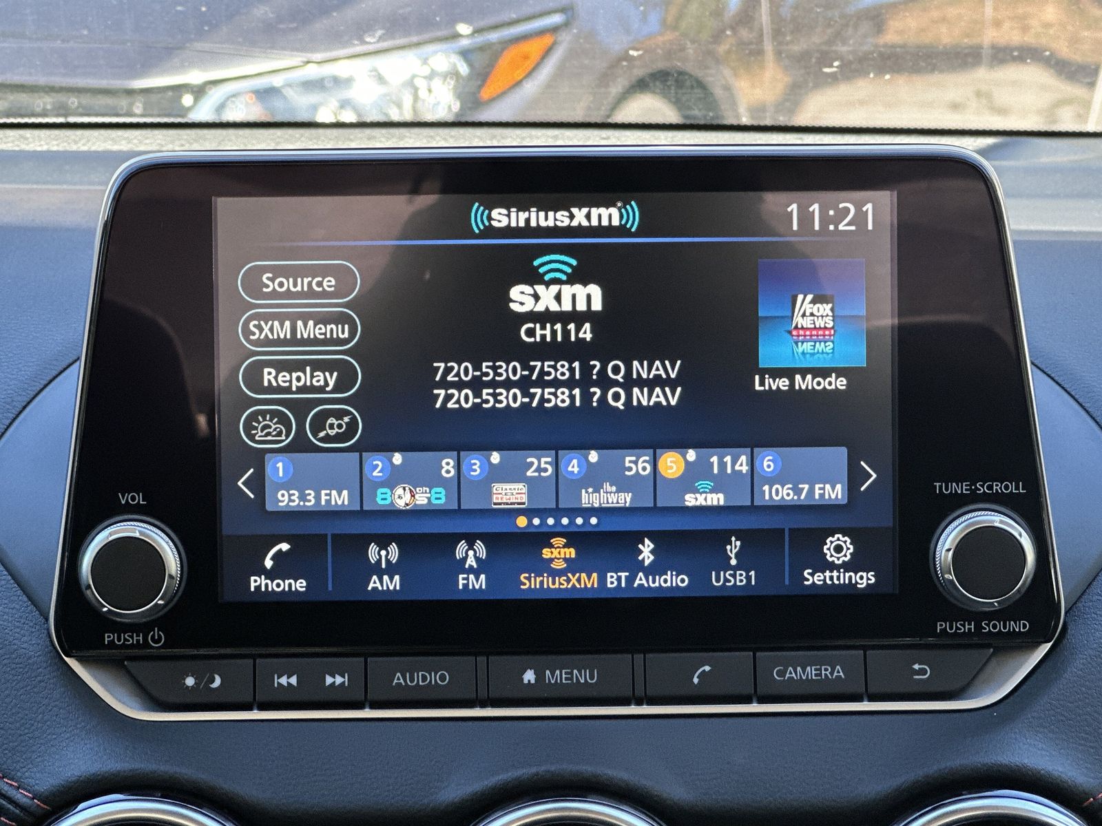 2025 Nissan Sentra SR photo 3