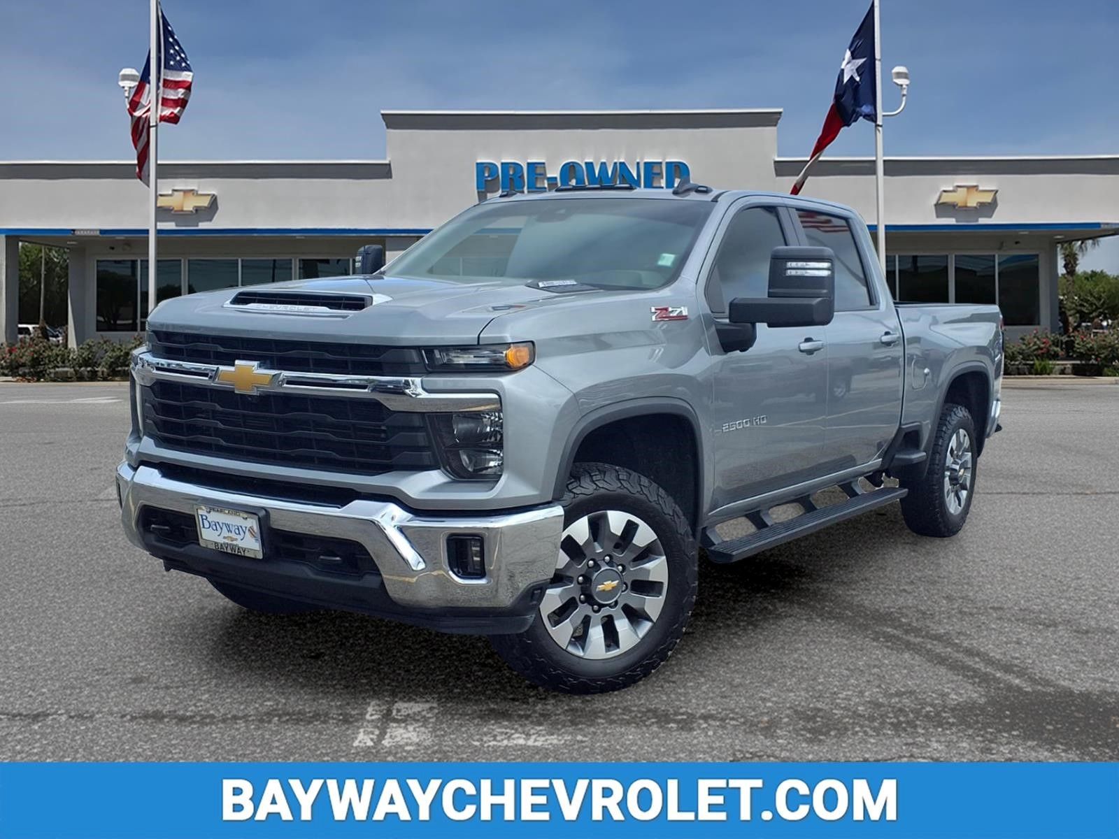 Sterling Gray Metallic 2024 Chevrolet Silverado 2500HD LT Crew Cab 4WD Pickup Truck Four-Wheel Drive Automatic